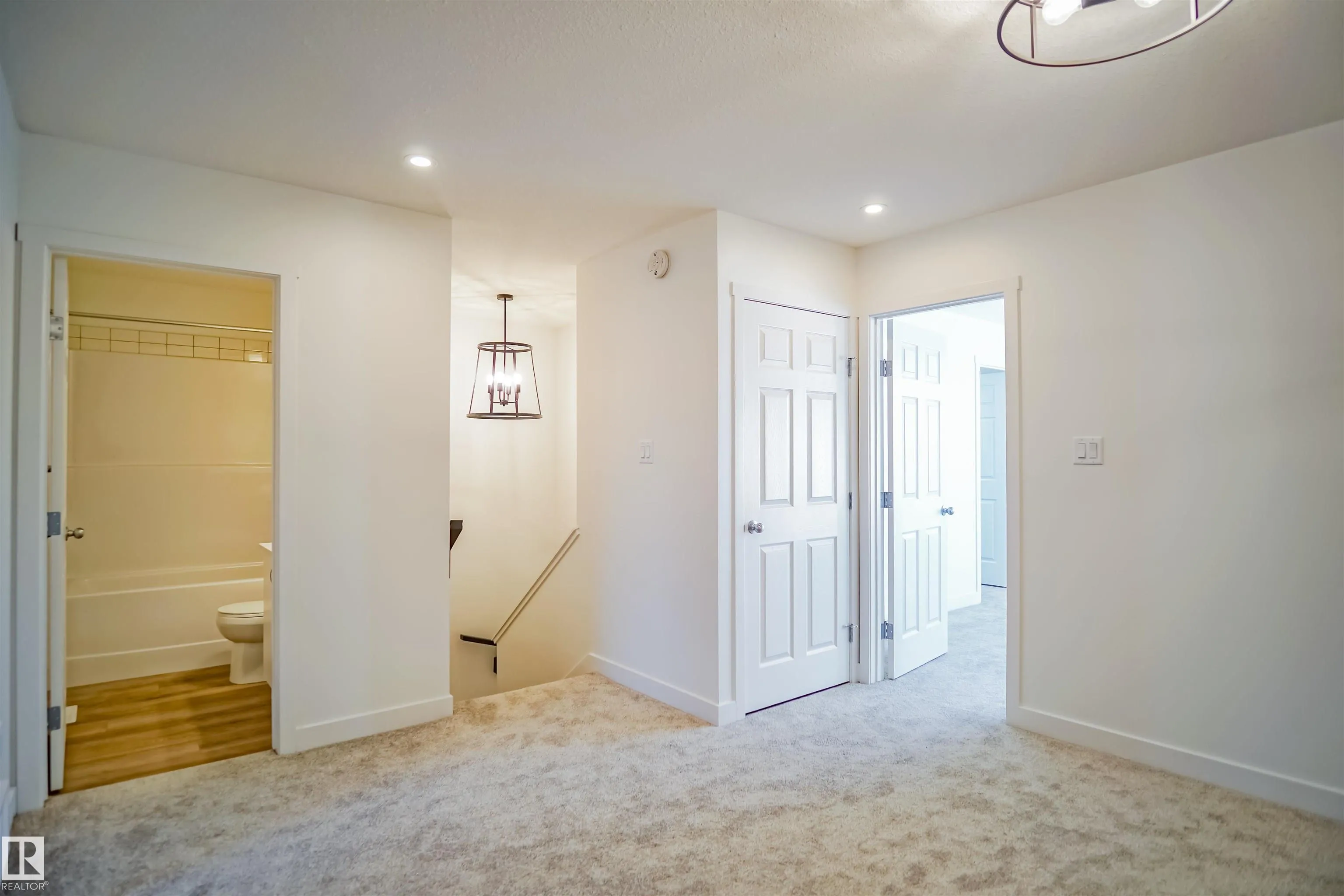 1724 WESTERRA Wynd
