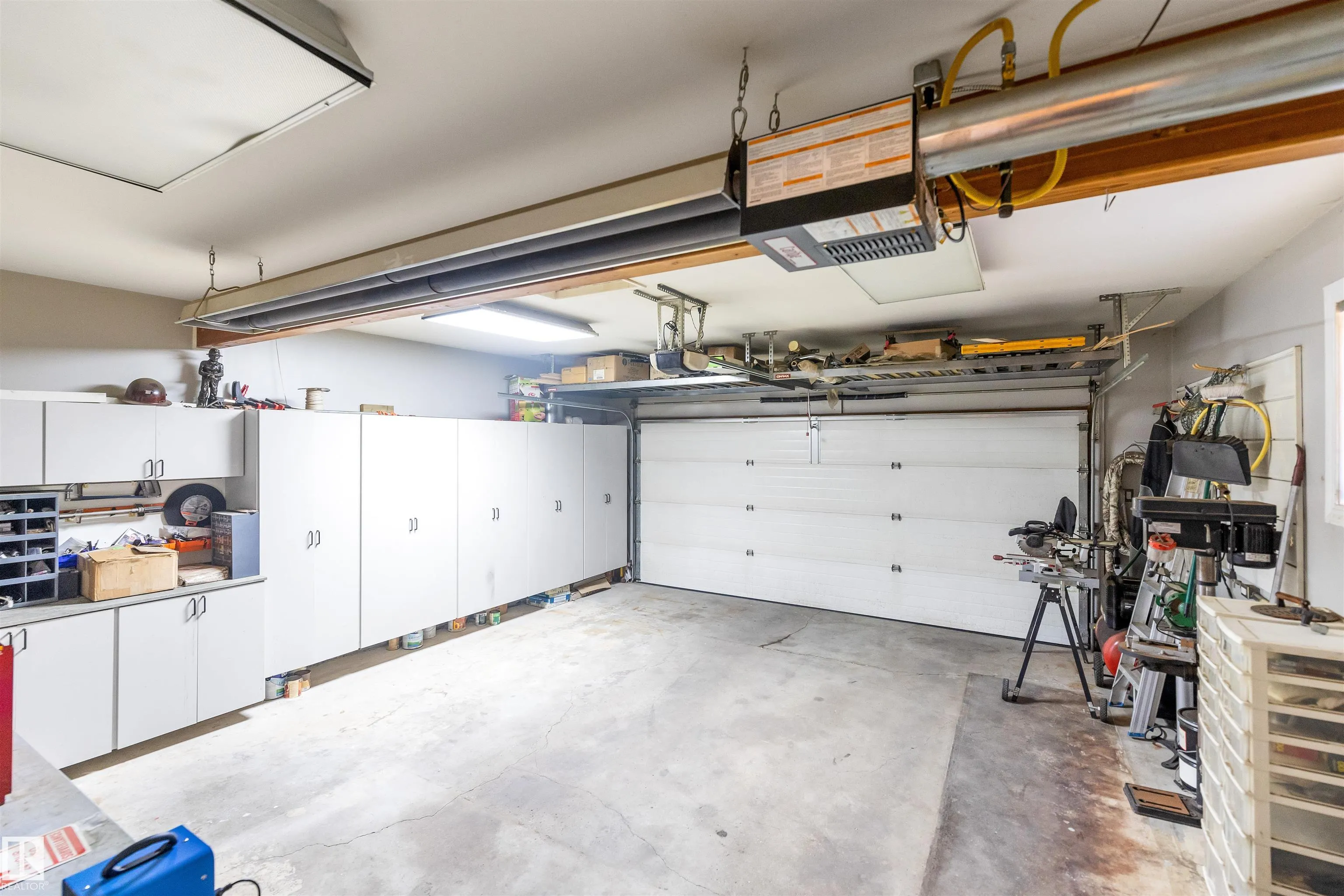 81 LANGHOLM Drive