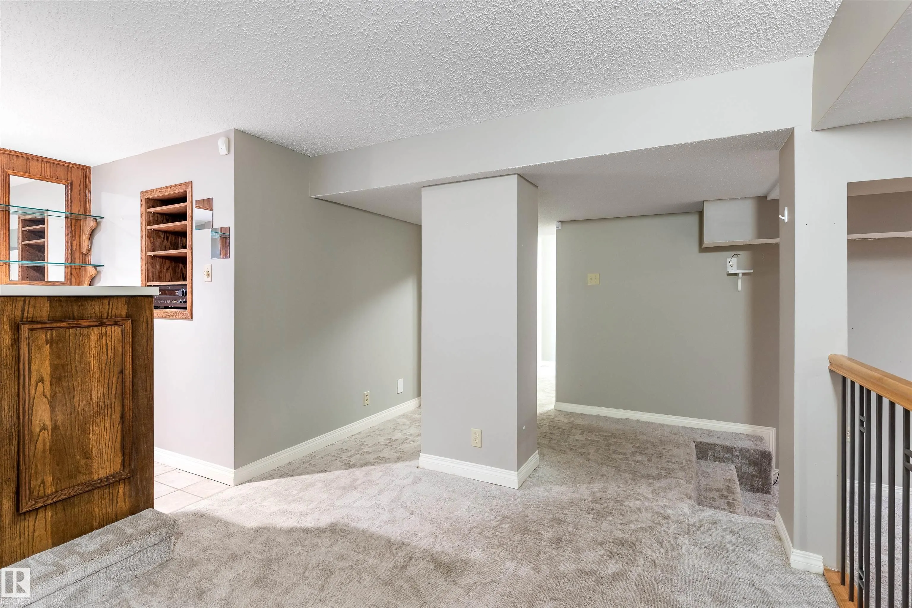 81 LANGHOLM Drive