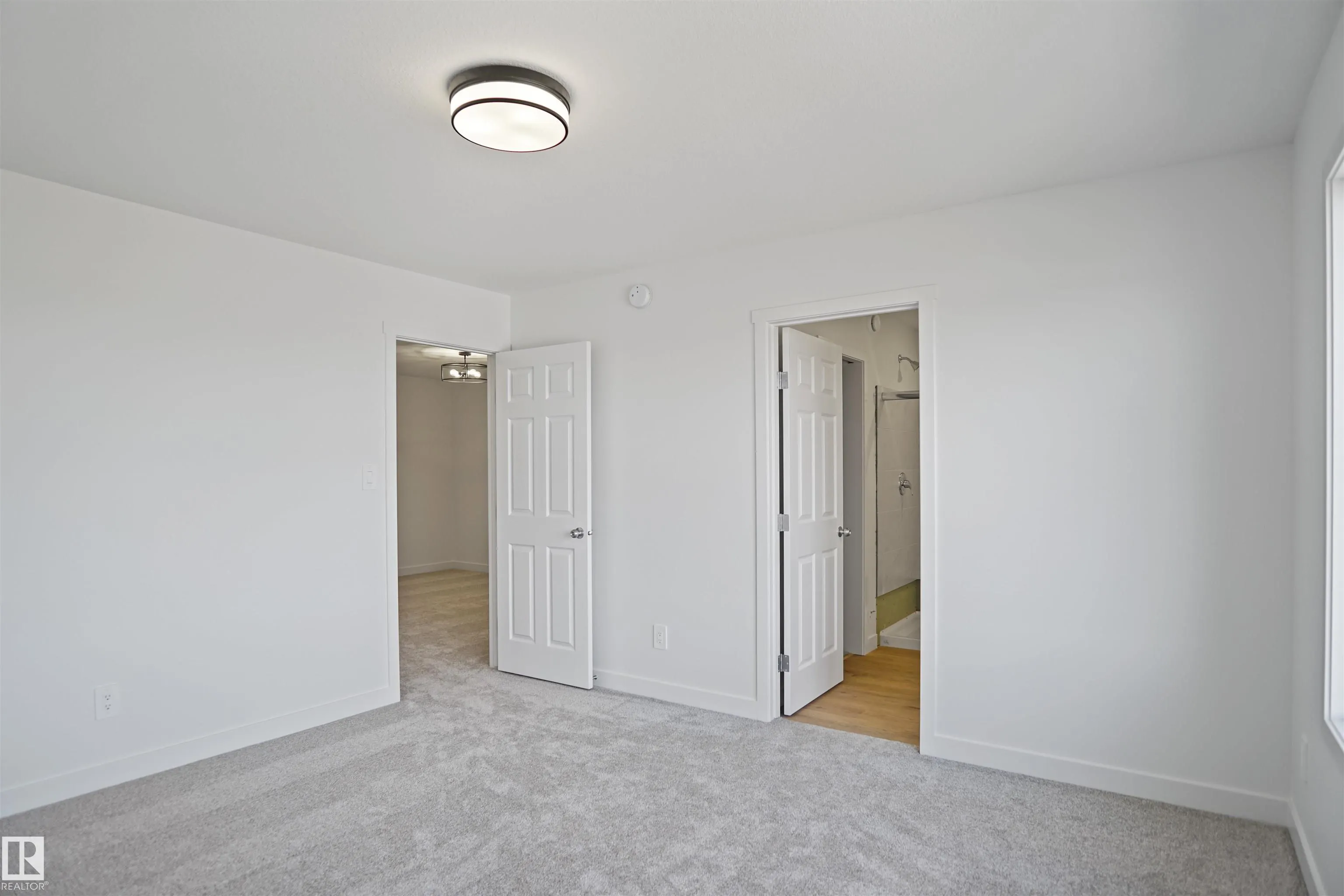 1726 WESTERRA Wynd