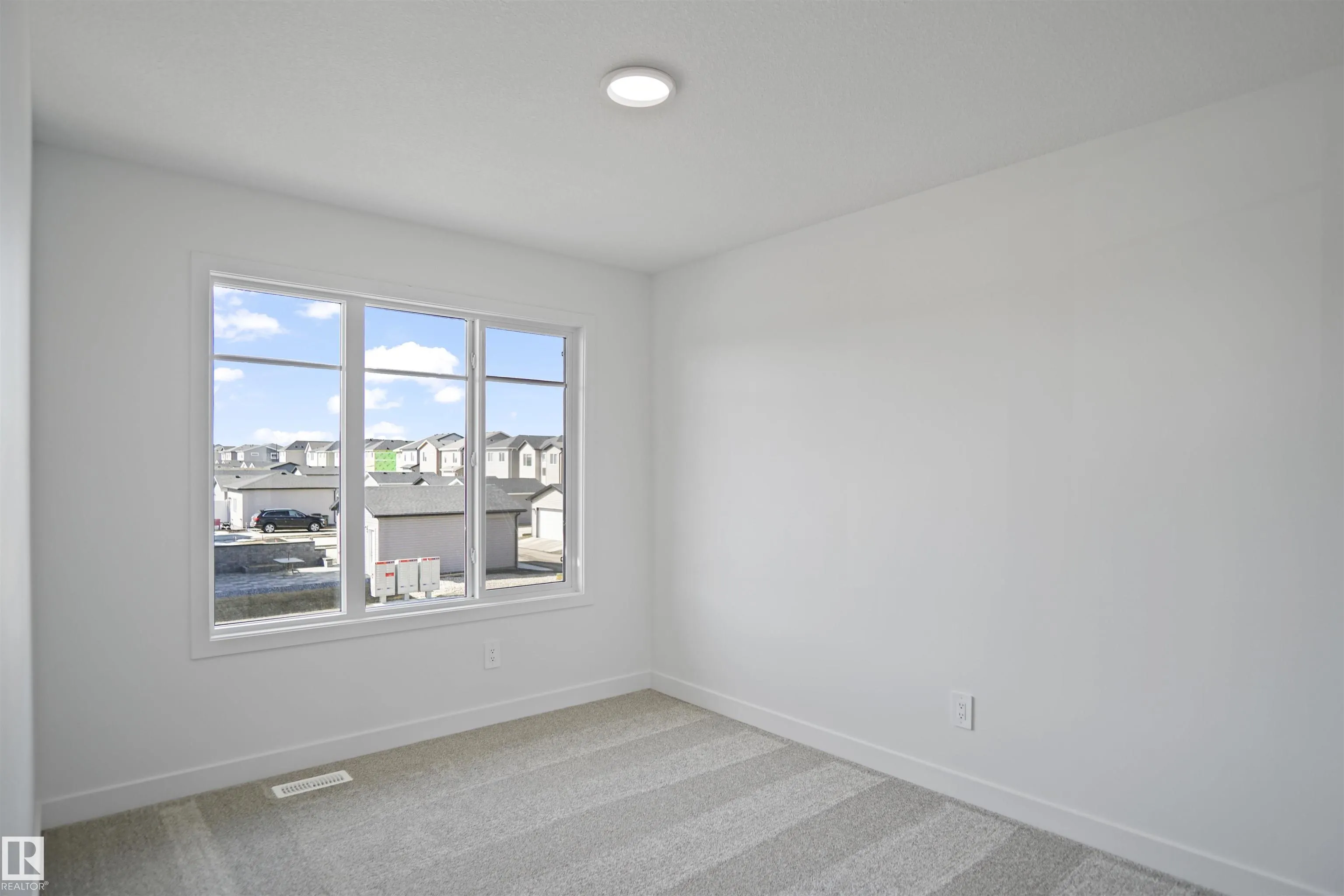 1726 WESTERRA Wynd