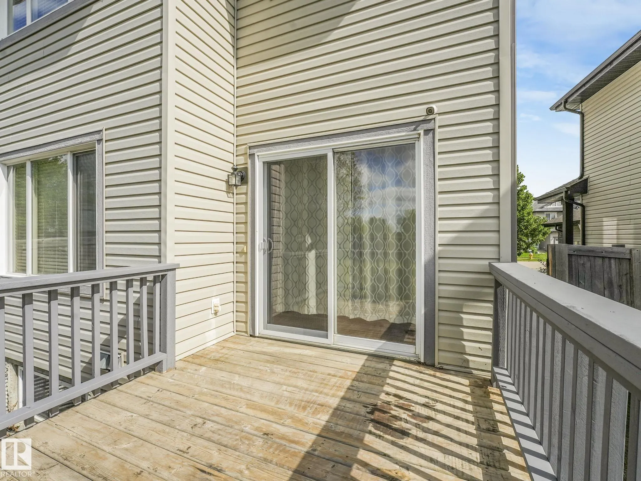 60 CALVERT Wynd