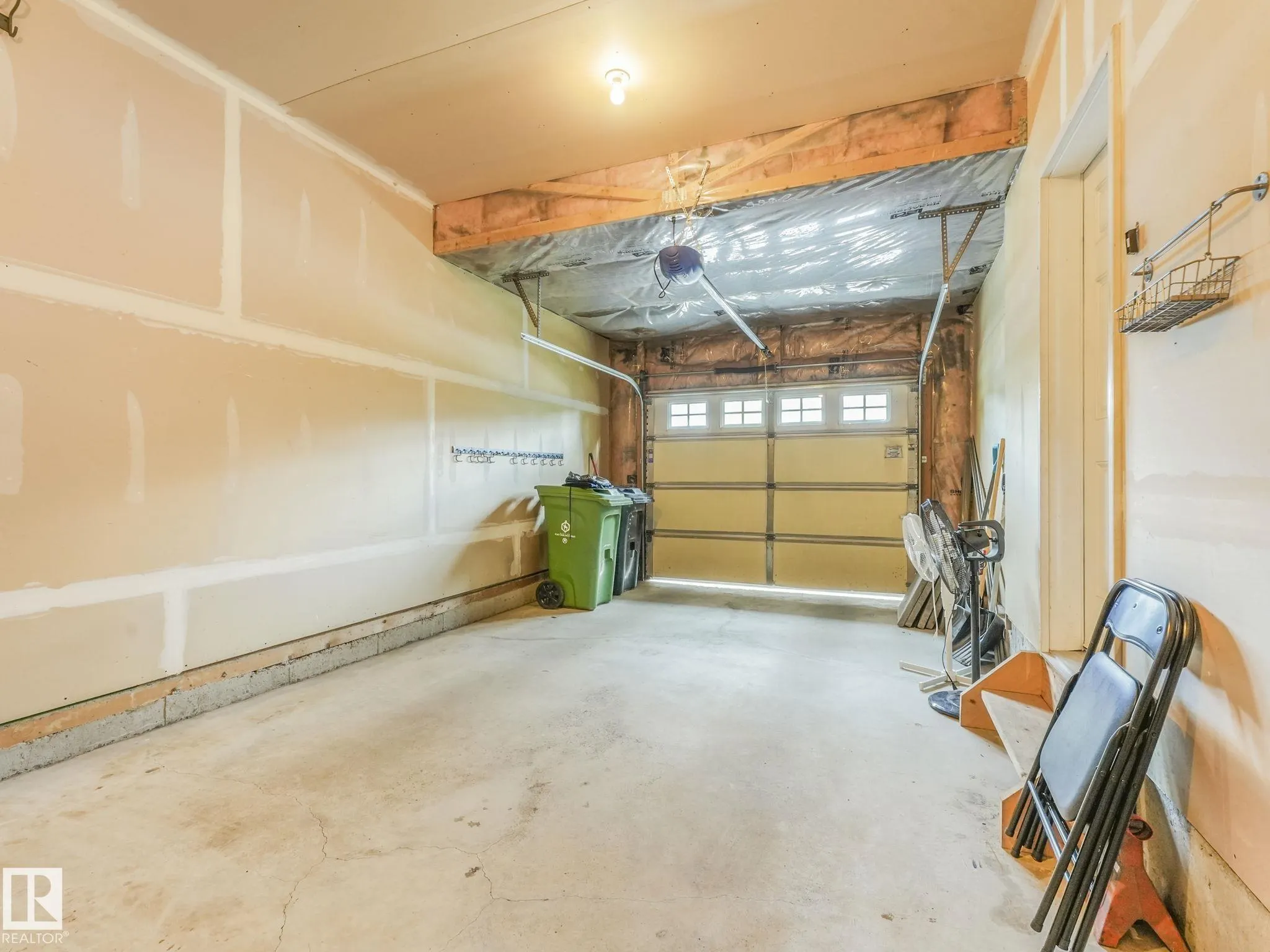 60 CALVERT Wynd