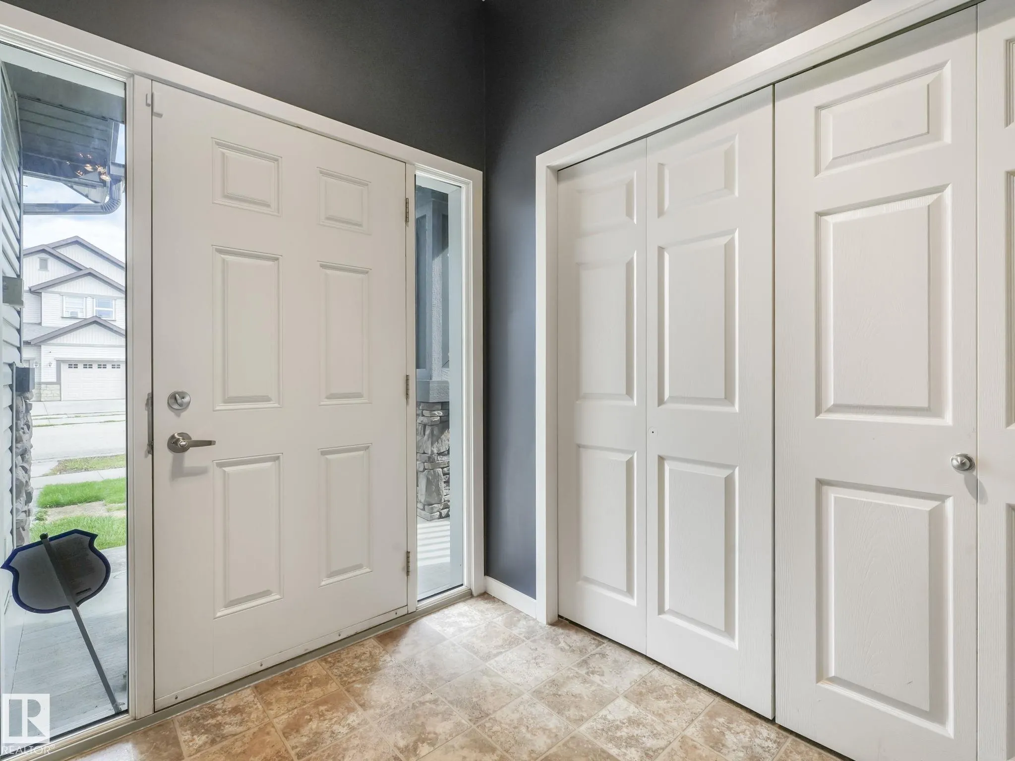 60 CALVERT Wynd