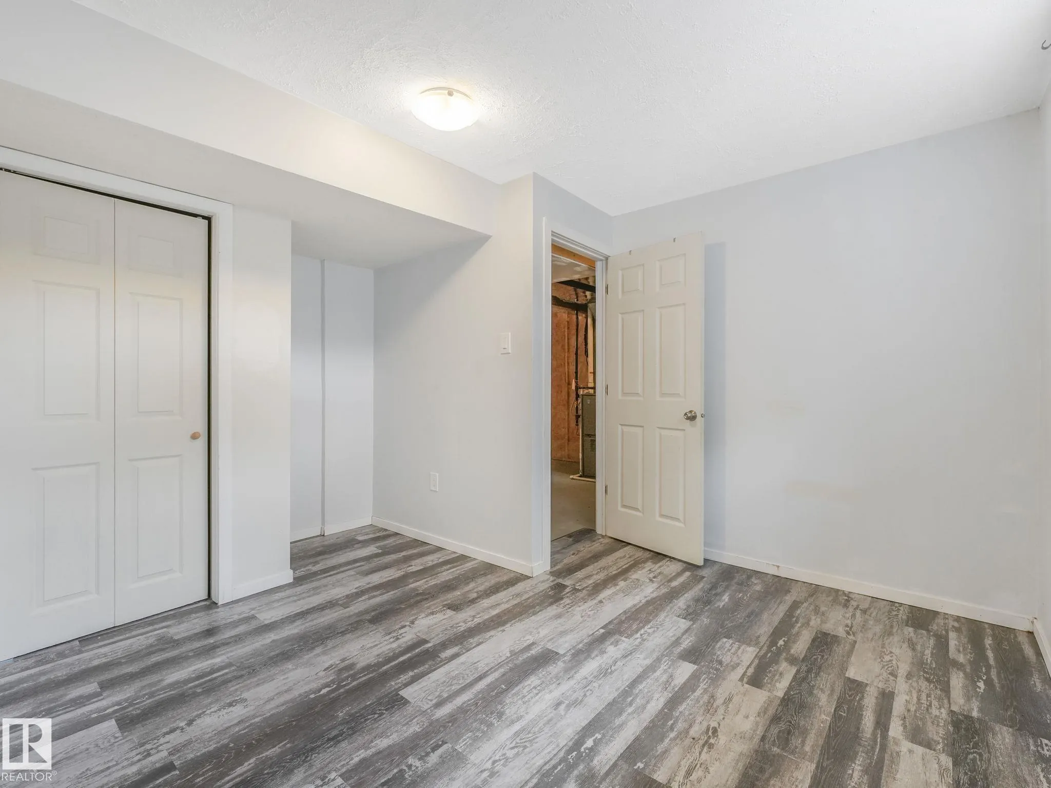 60 CALVERT Wynd