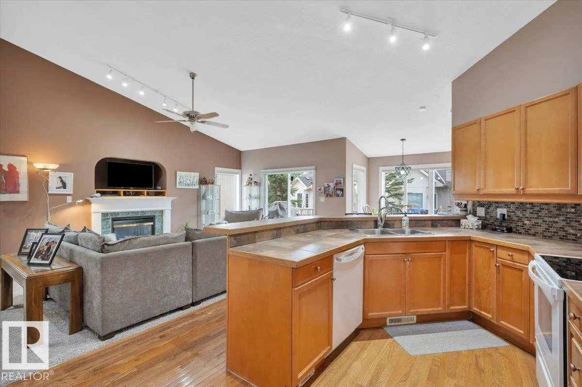 929 PICARD Drive