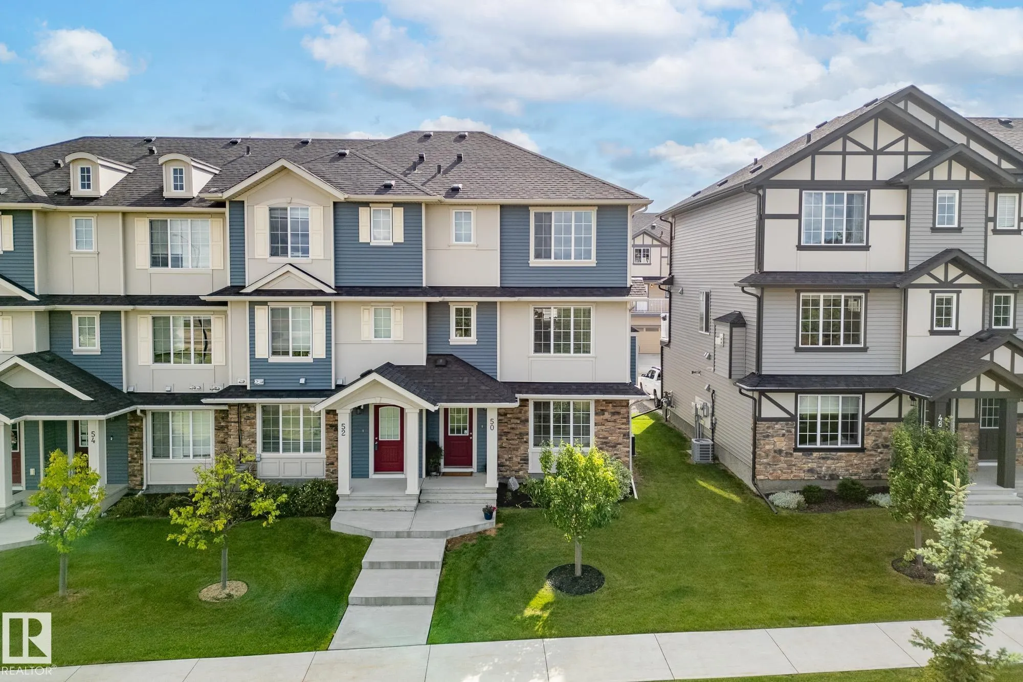 20 AUGUSTINE Crescent