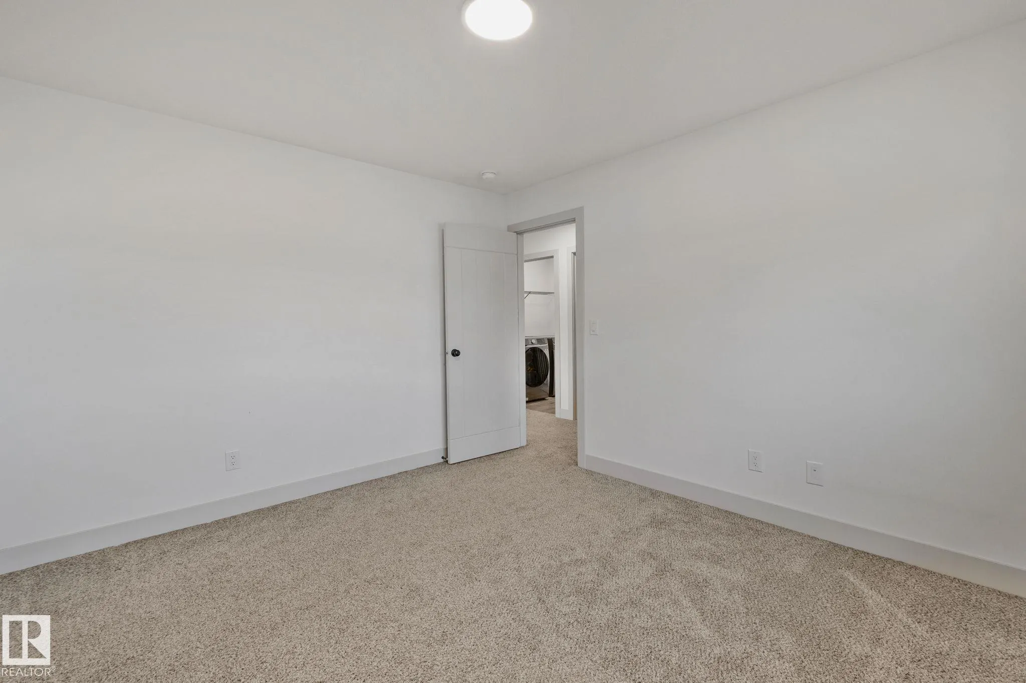 69 SPRUCE GARDENS Crescent