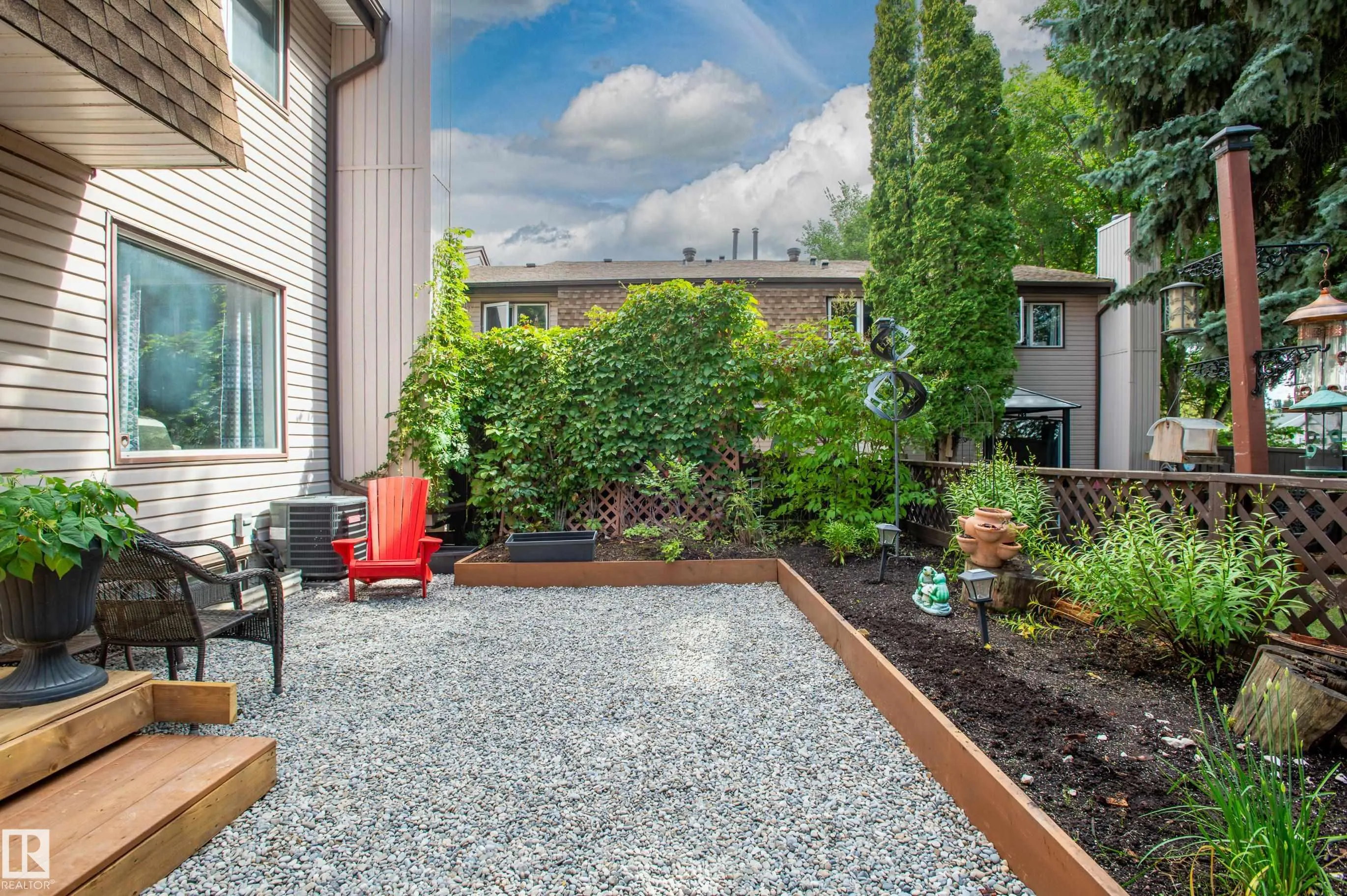 91 Grandin Woods Estates