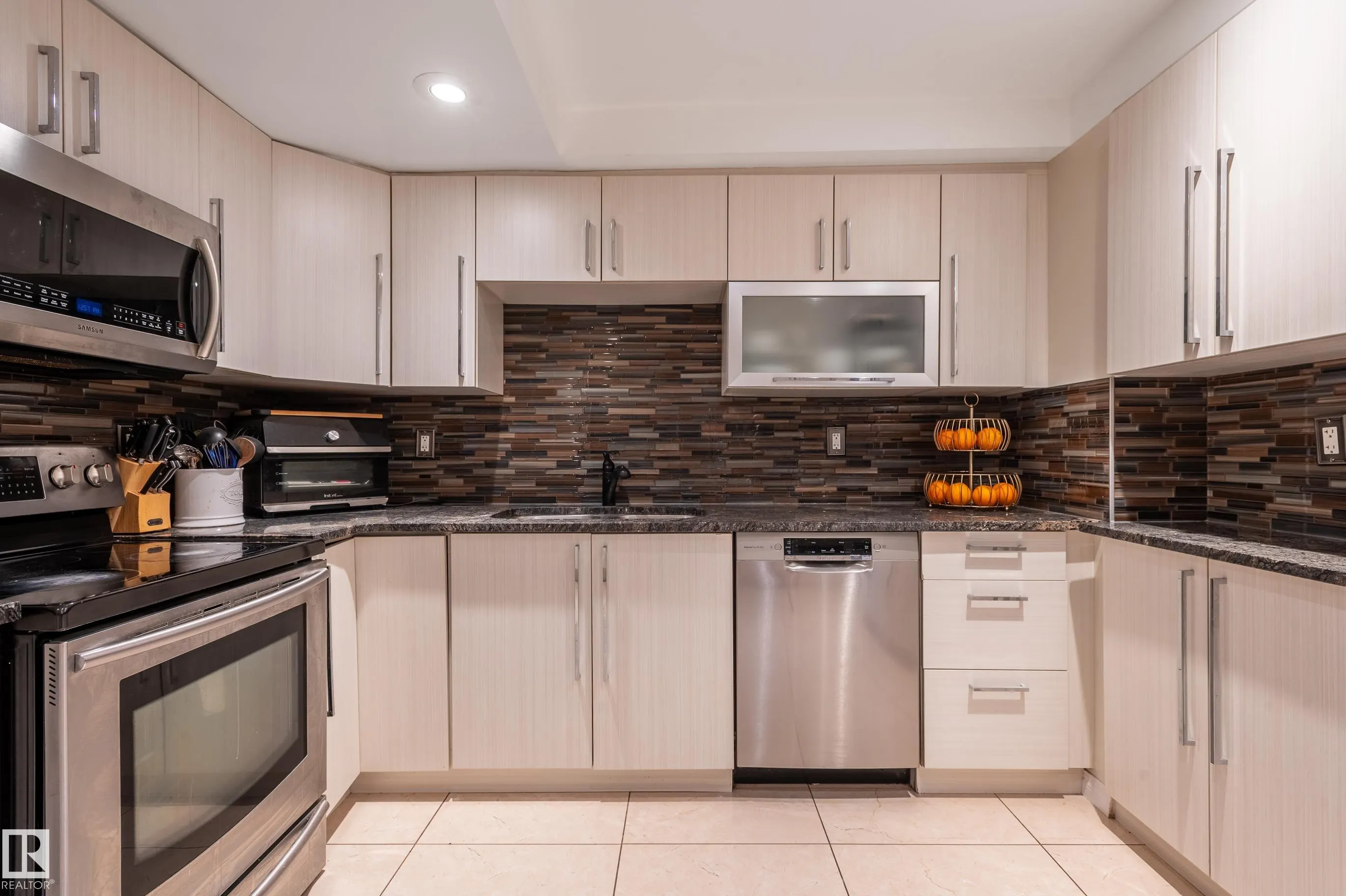 91 Grandin Woods Estates