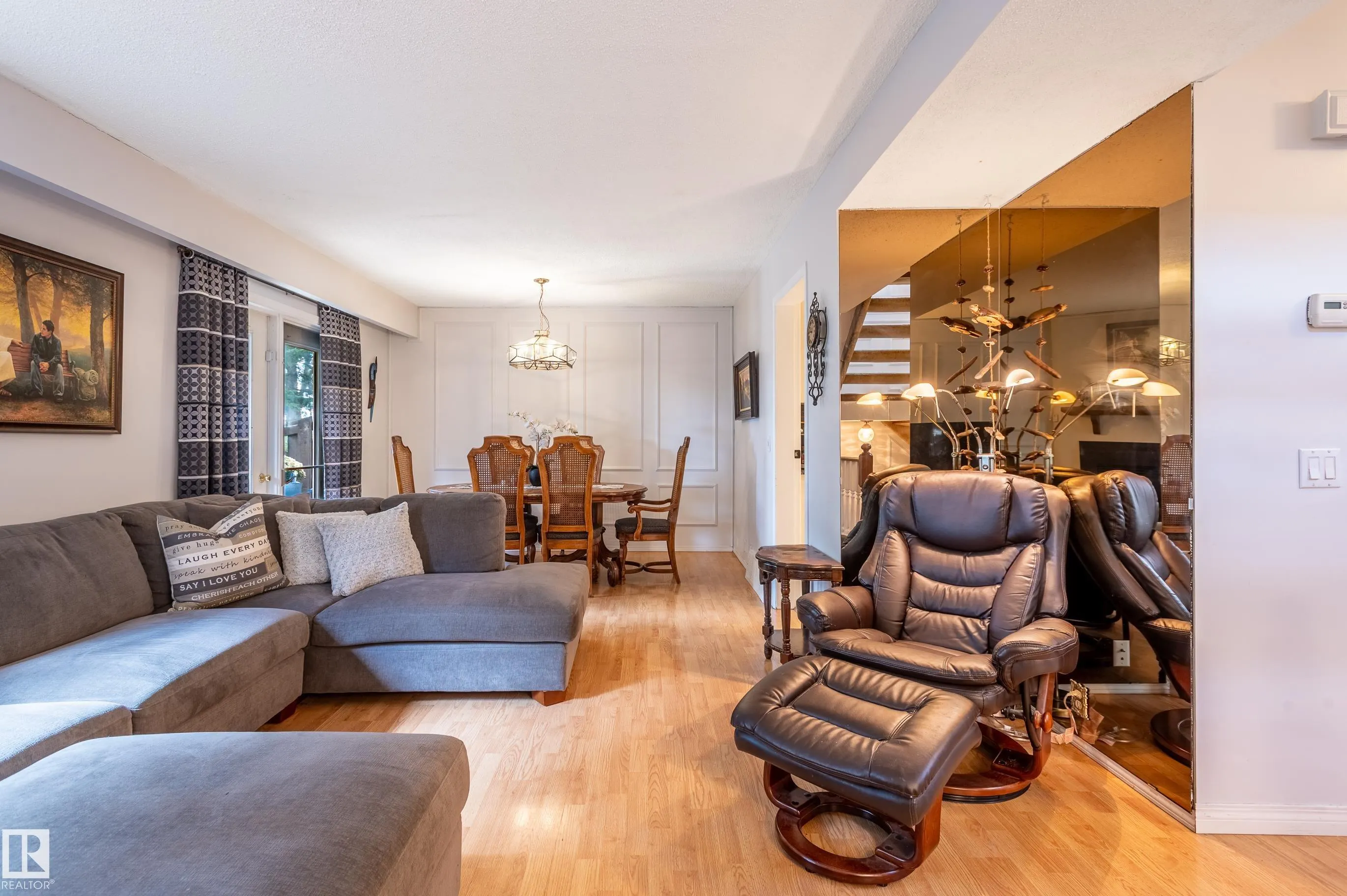 91 Grandin Woods Estates