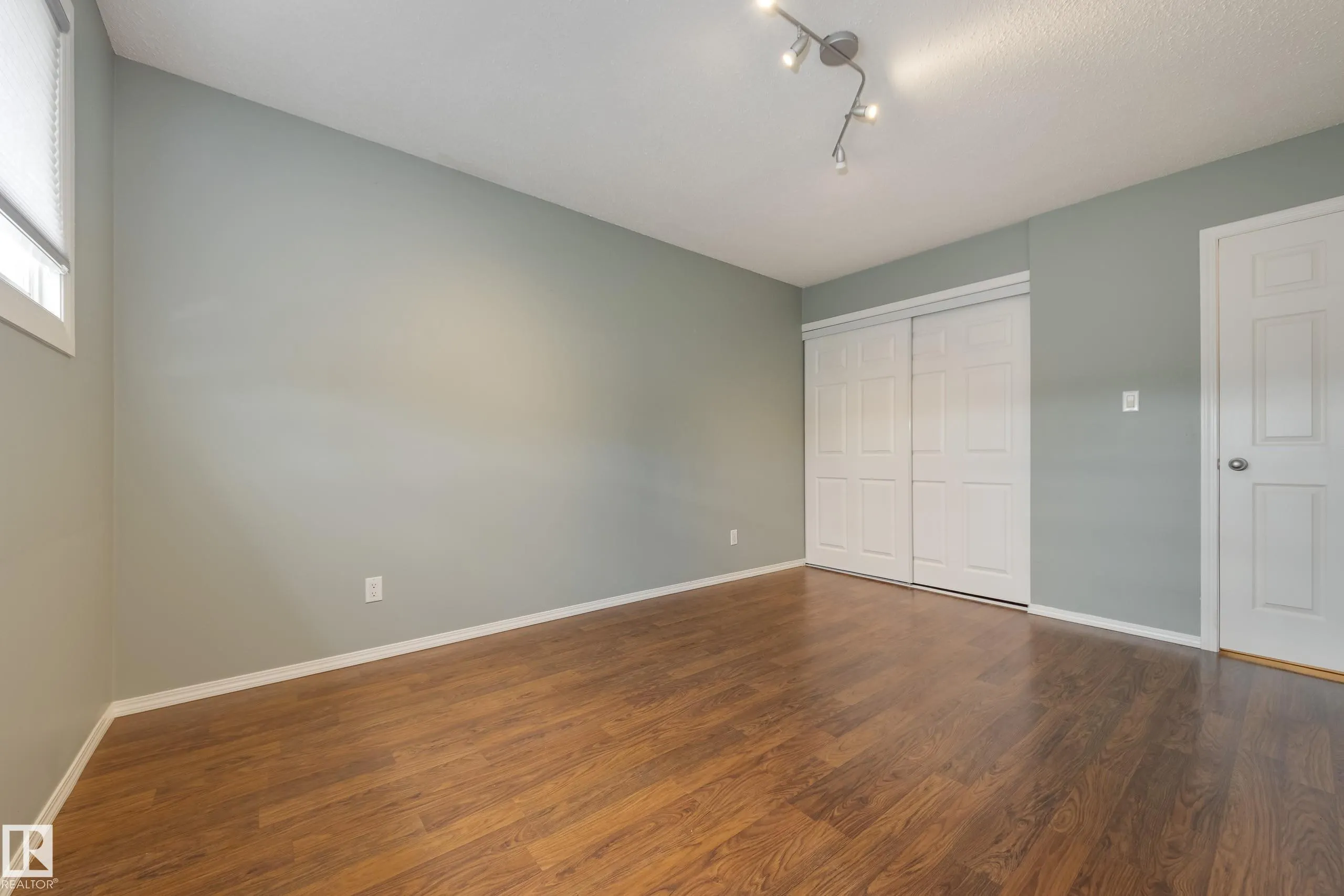 13069 34 Street