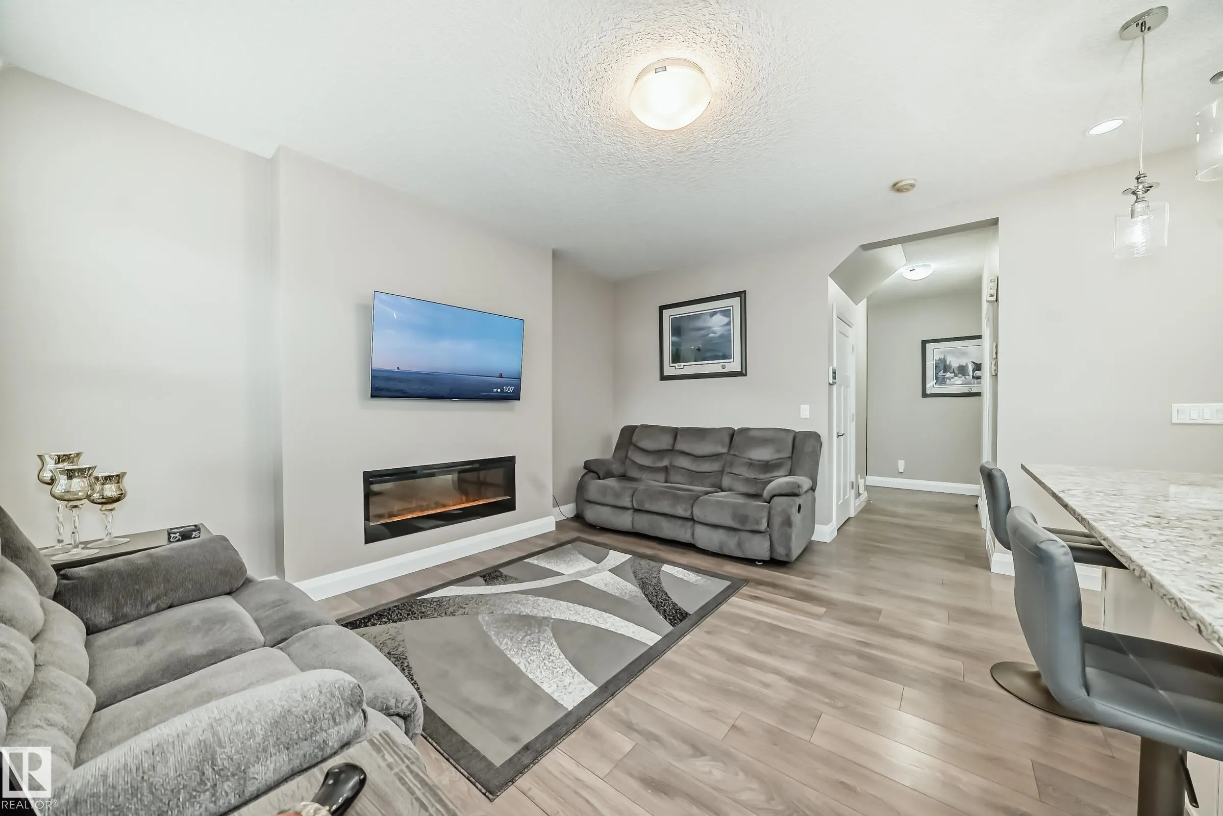 1348 SOUTH CREEK Link