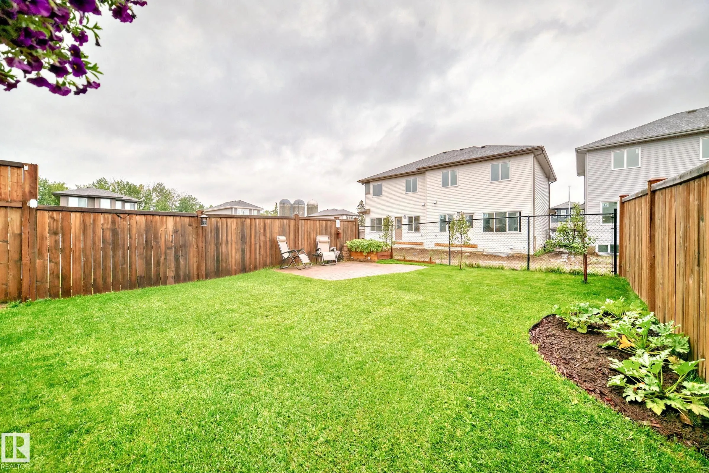 1348 SOUTH CREEK Link