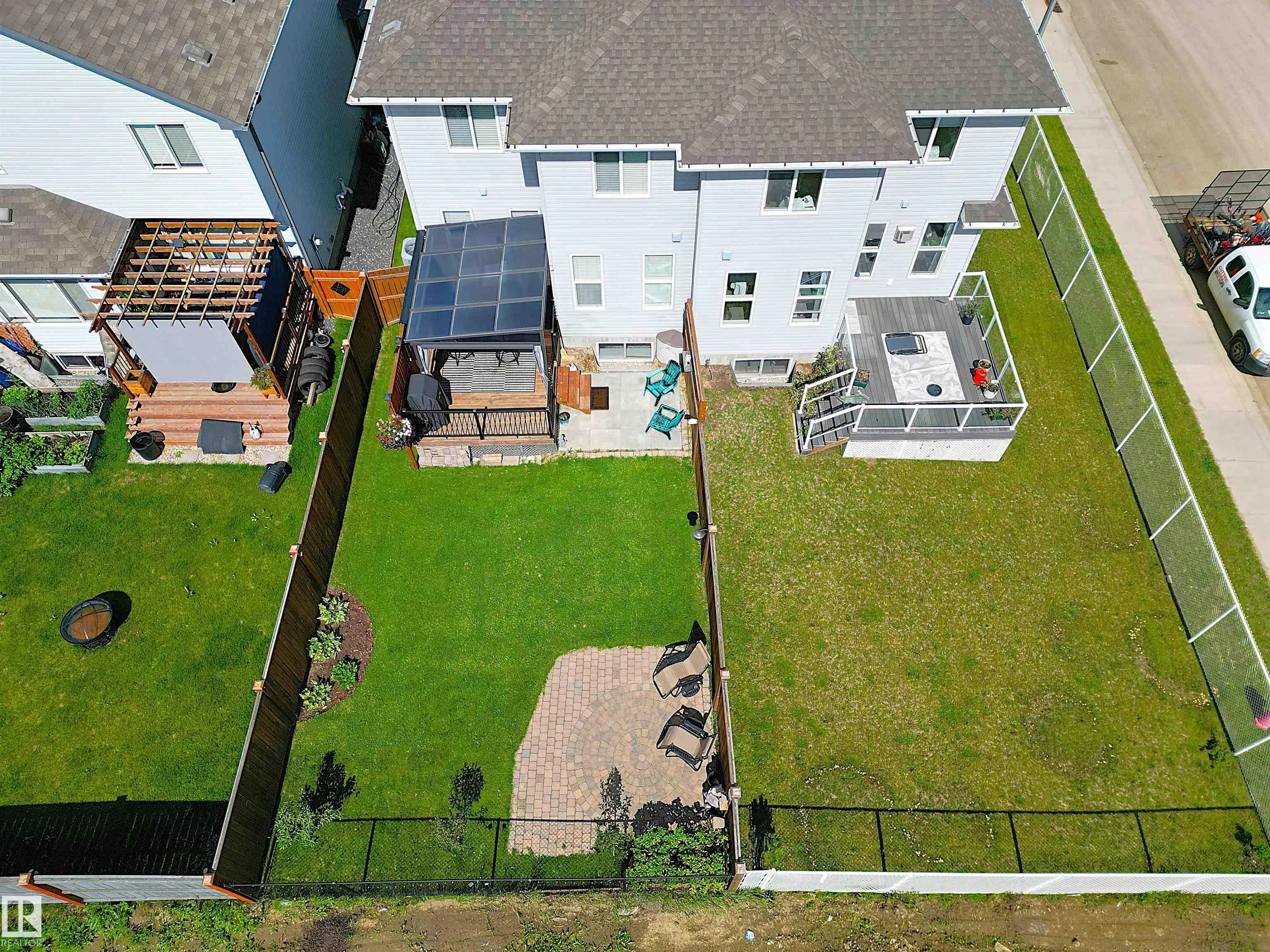 1348 SOUTH CREEK Link