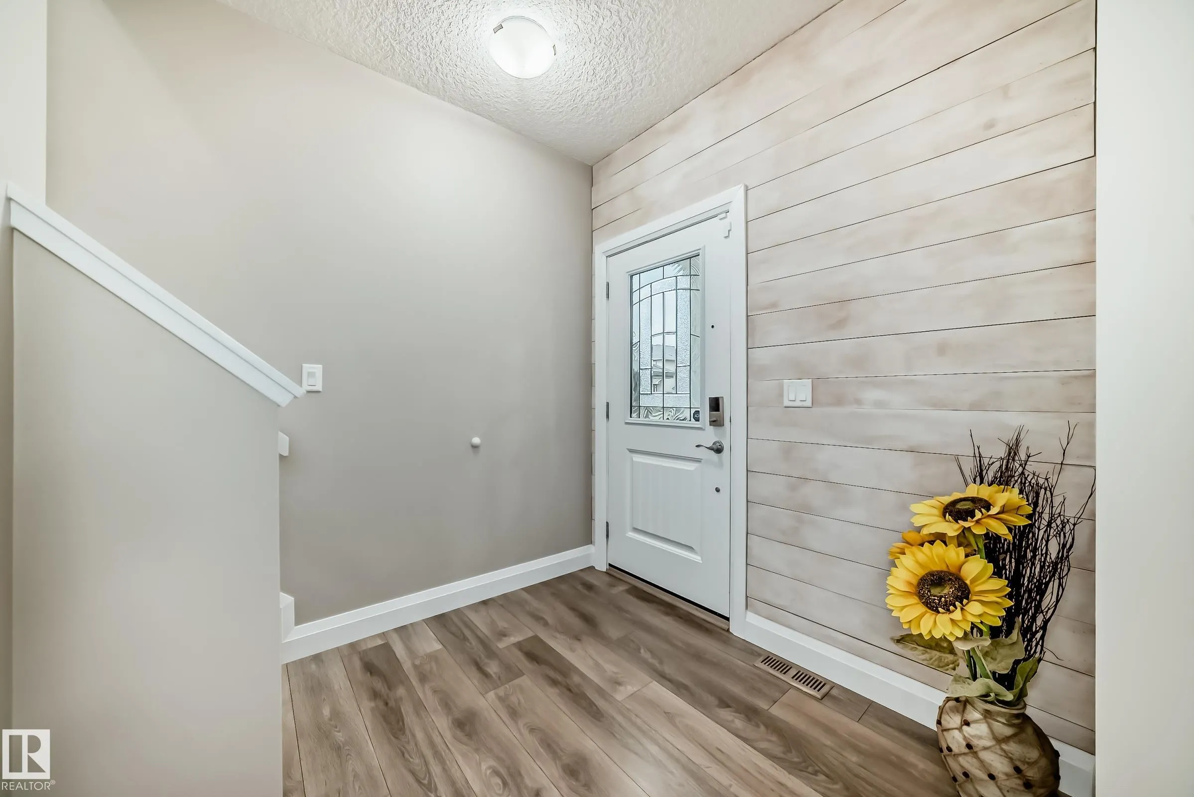 1348 SOUTH CREEK Link