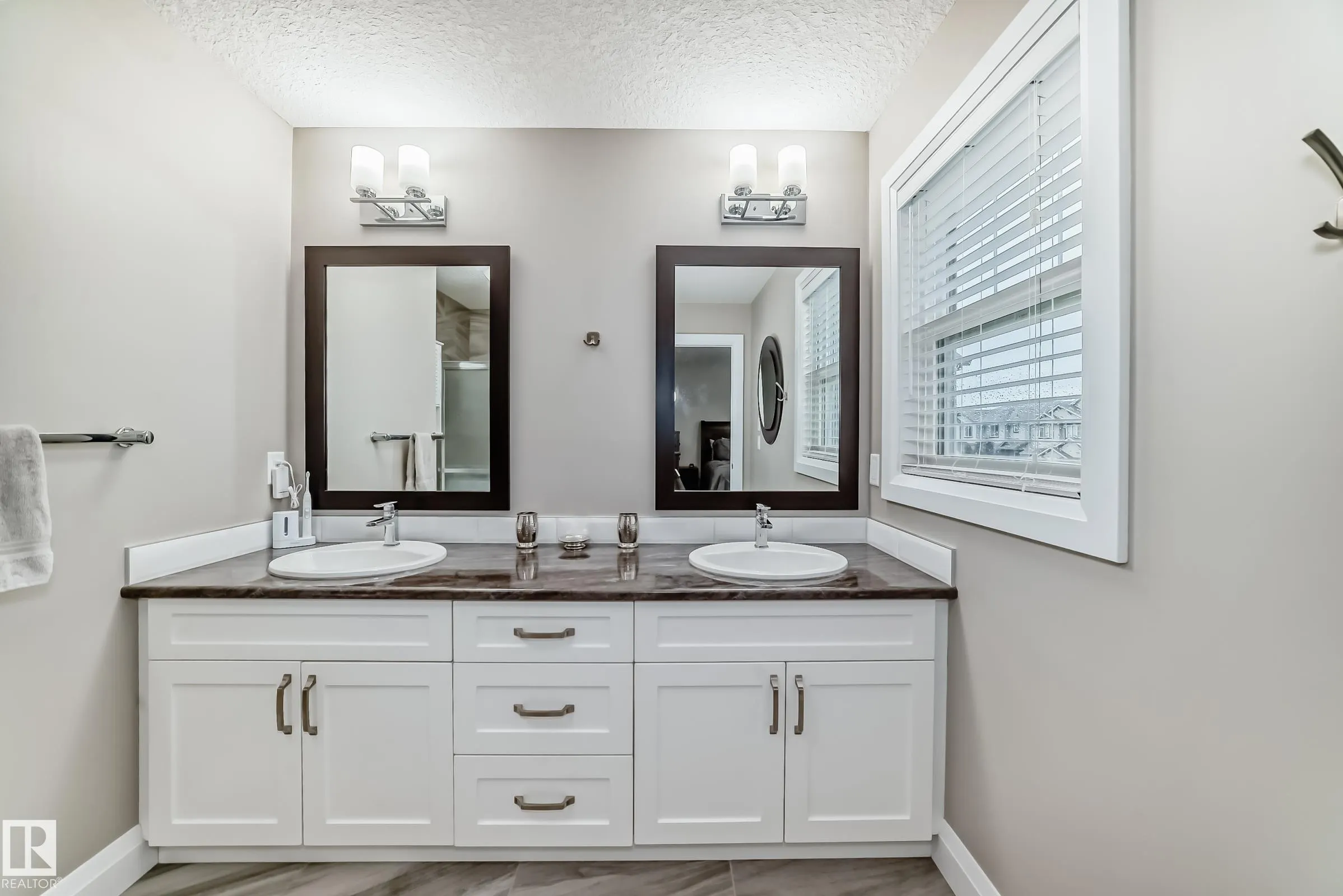 1348 SOUTH CREEK Link