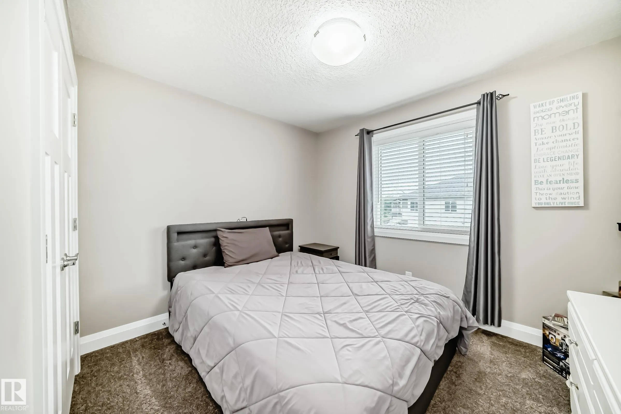 1348 SOUTH CREEK Link