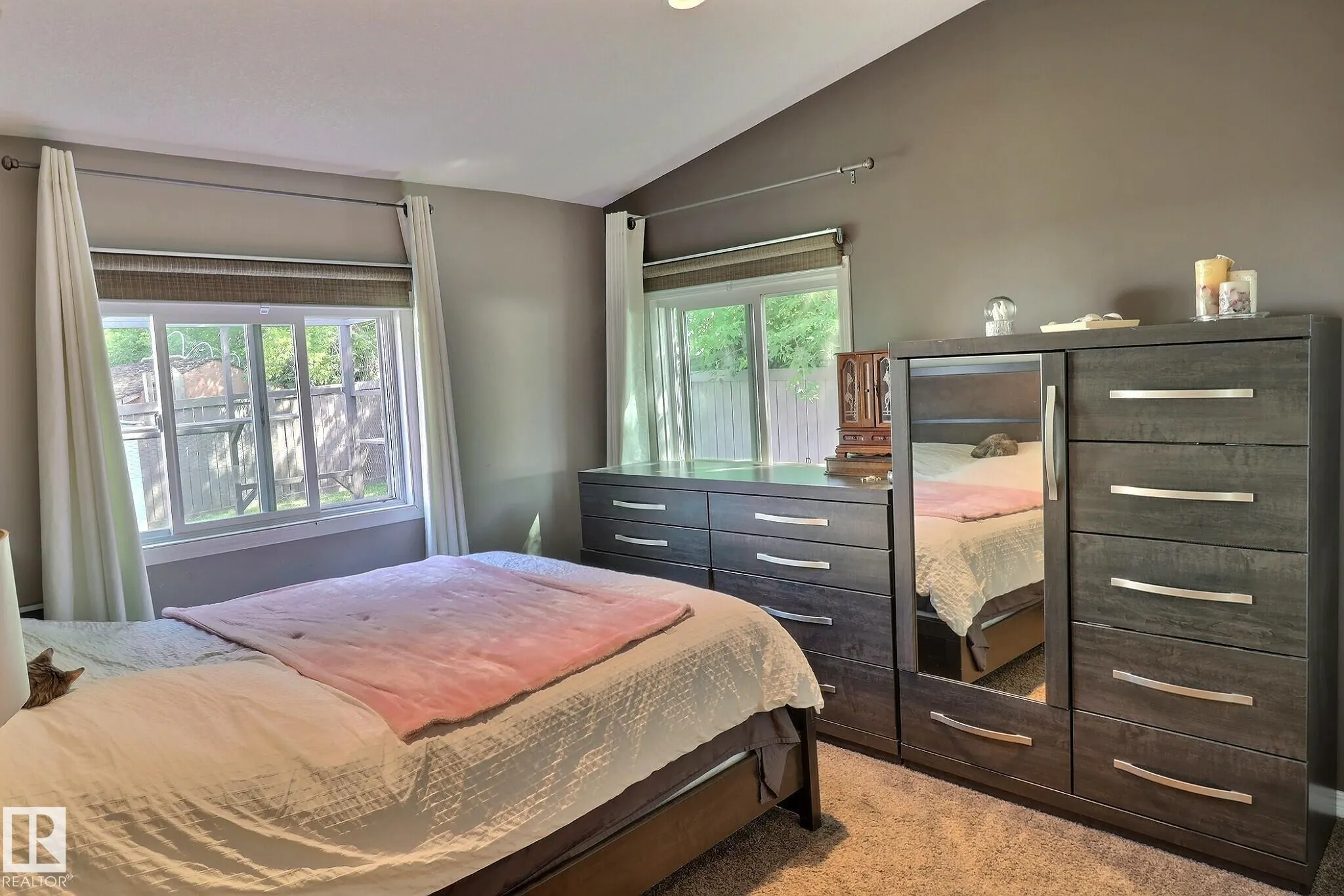 117 West View Crescent