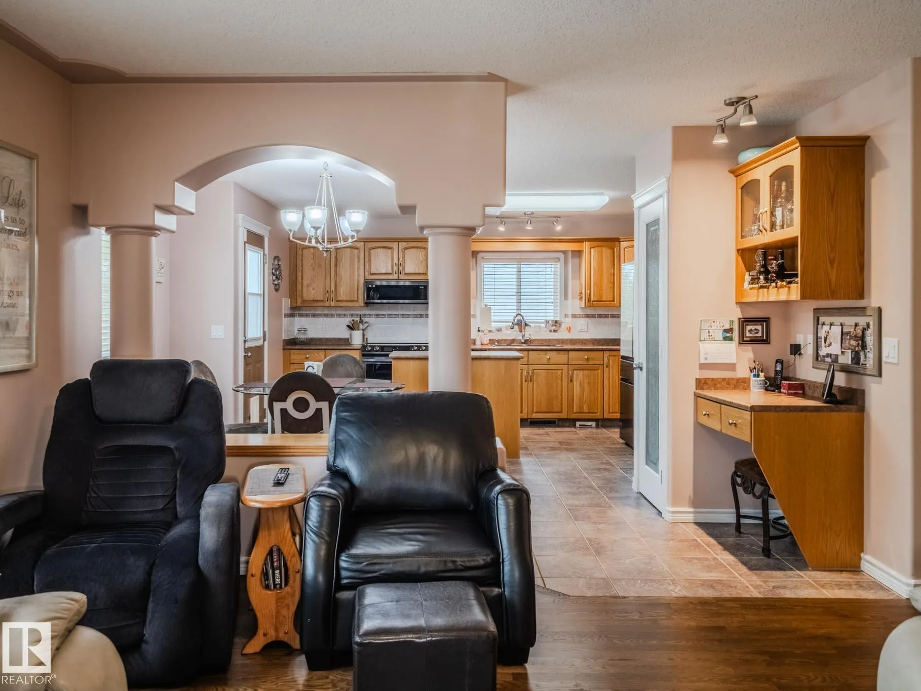 212 NEWCASTLE Crescent