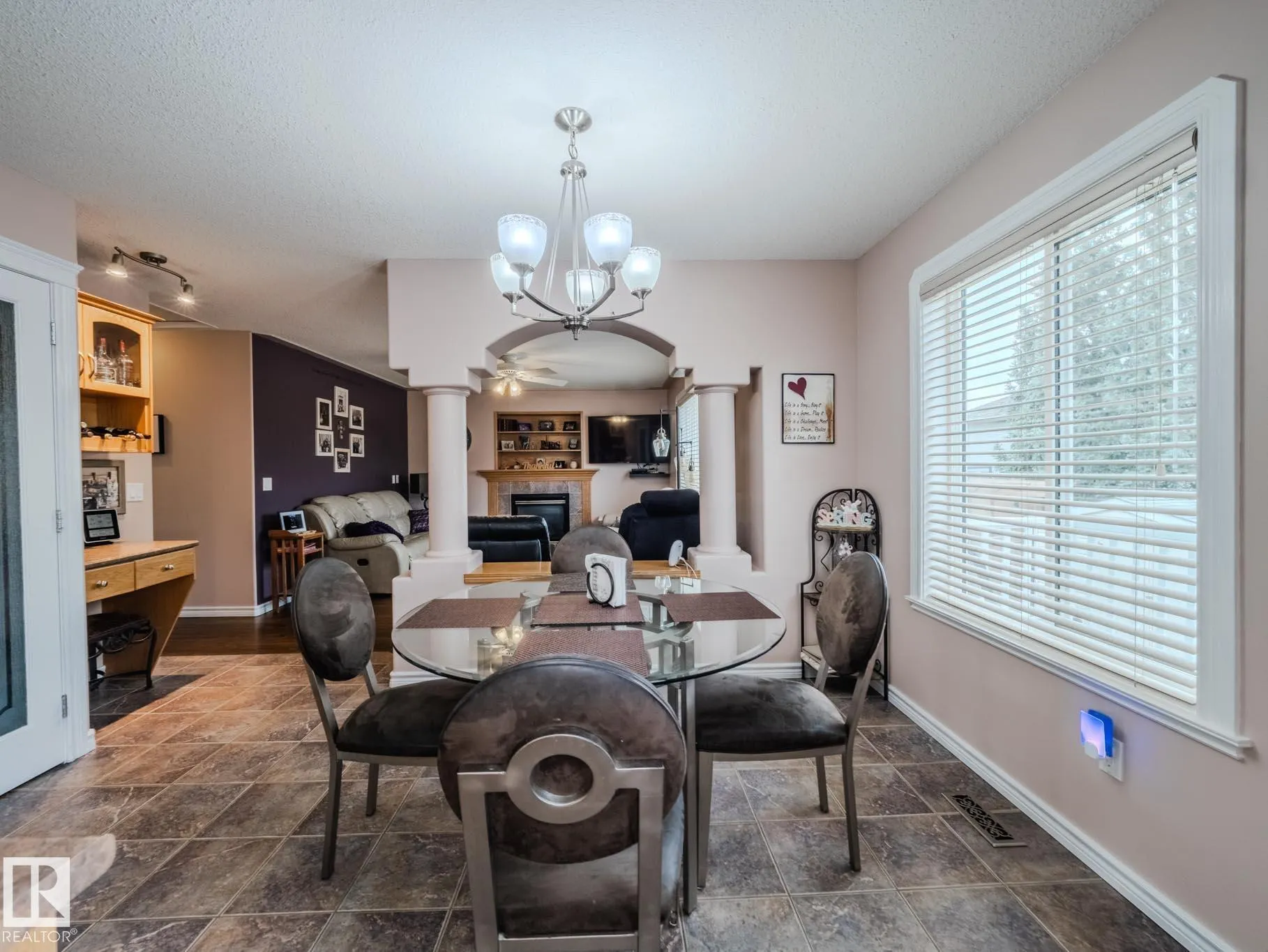 212 NEWCASTLE Crescent