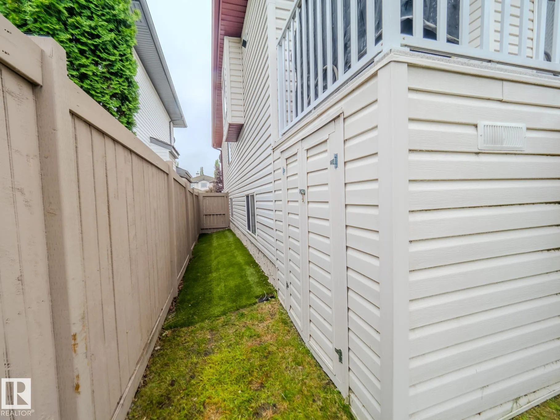 212 NEWCASTLE Crescent