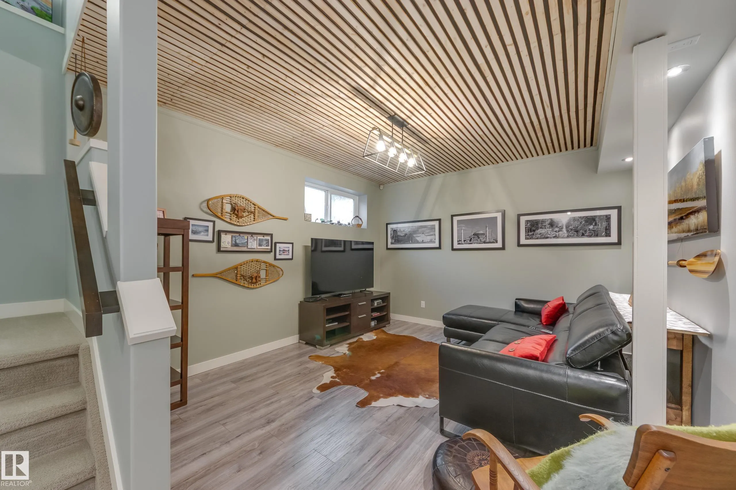 3721 PARKER Court