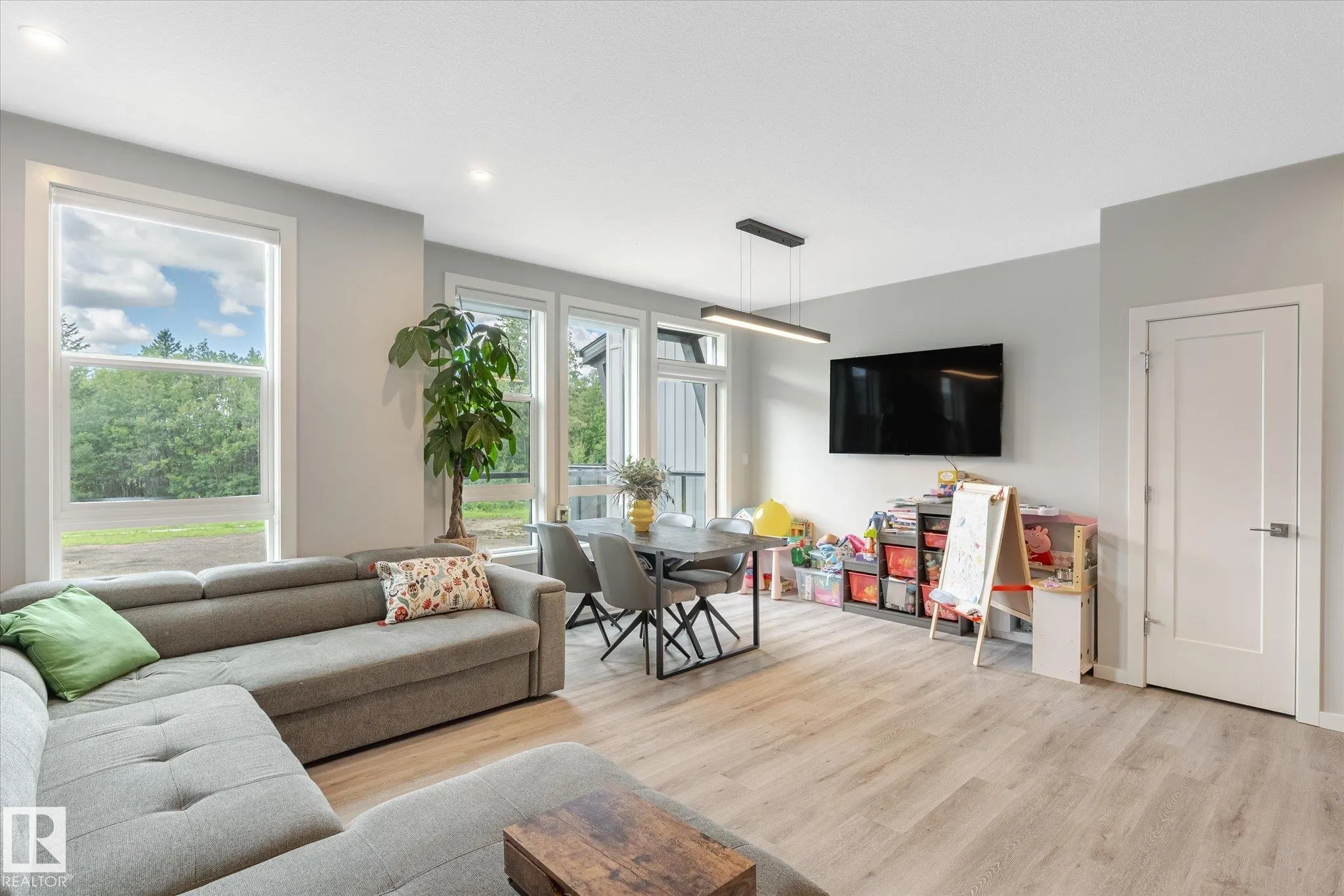 1304 RUTHERFORD Road