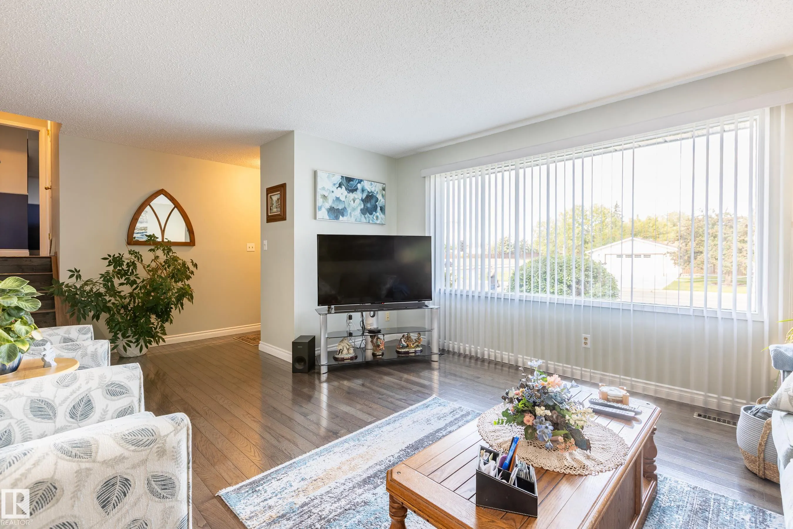 732 Grandin Drive