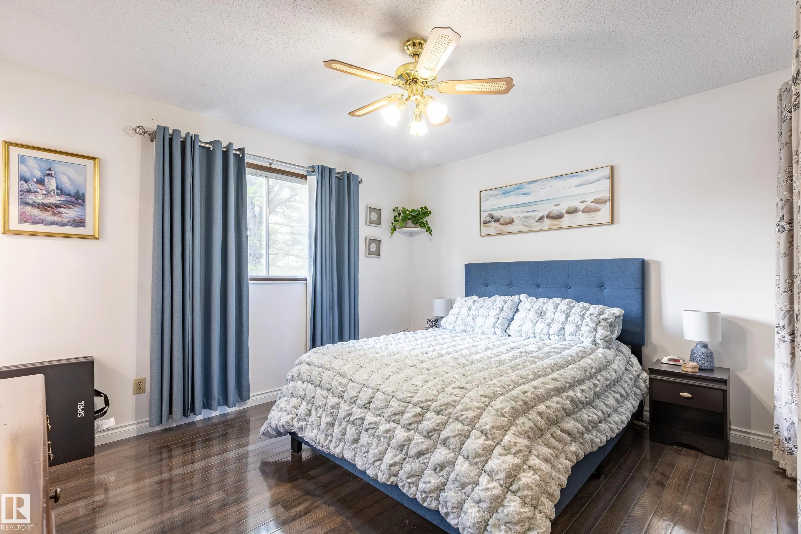 732 Grandin Drive