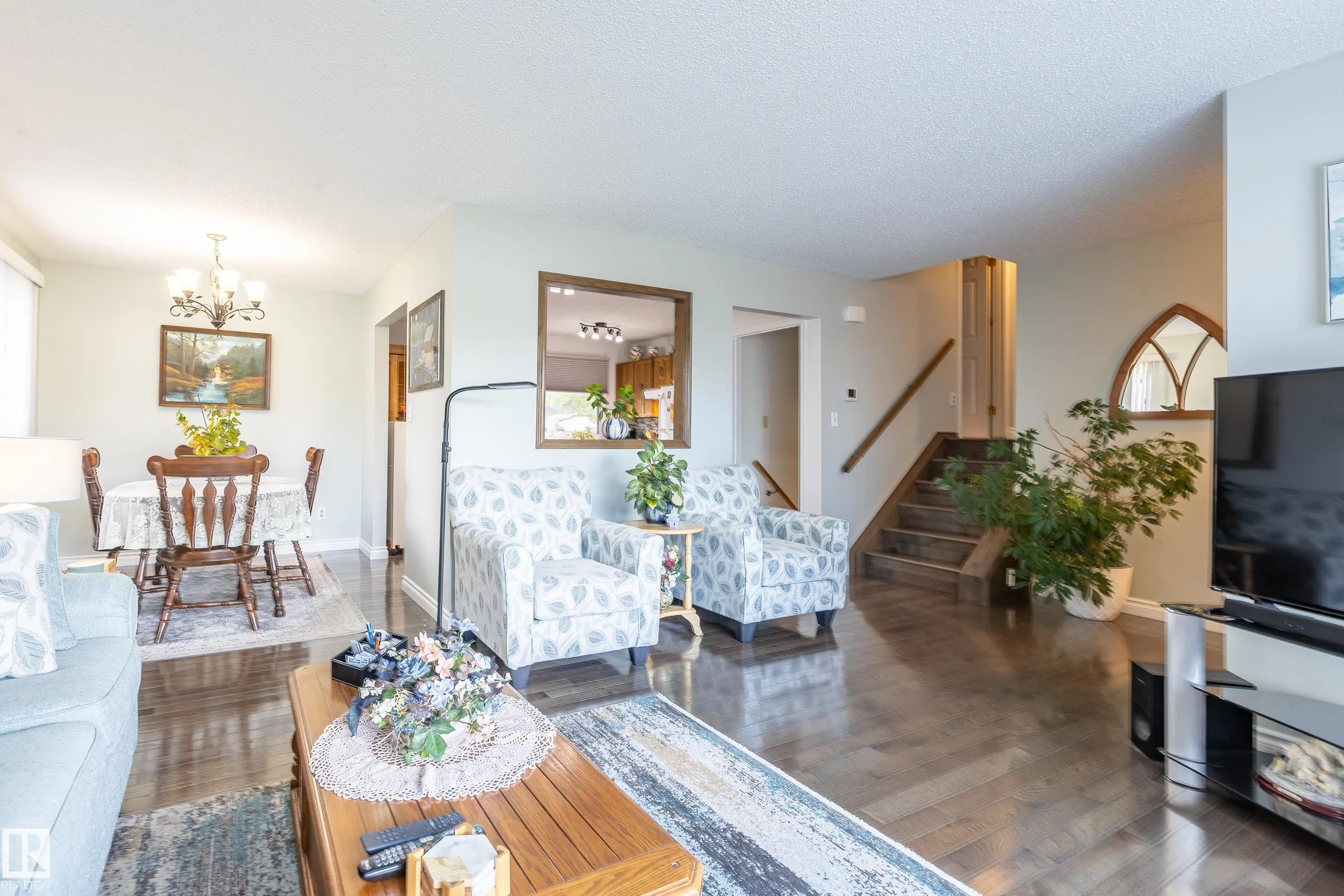 732 Grandin Drive