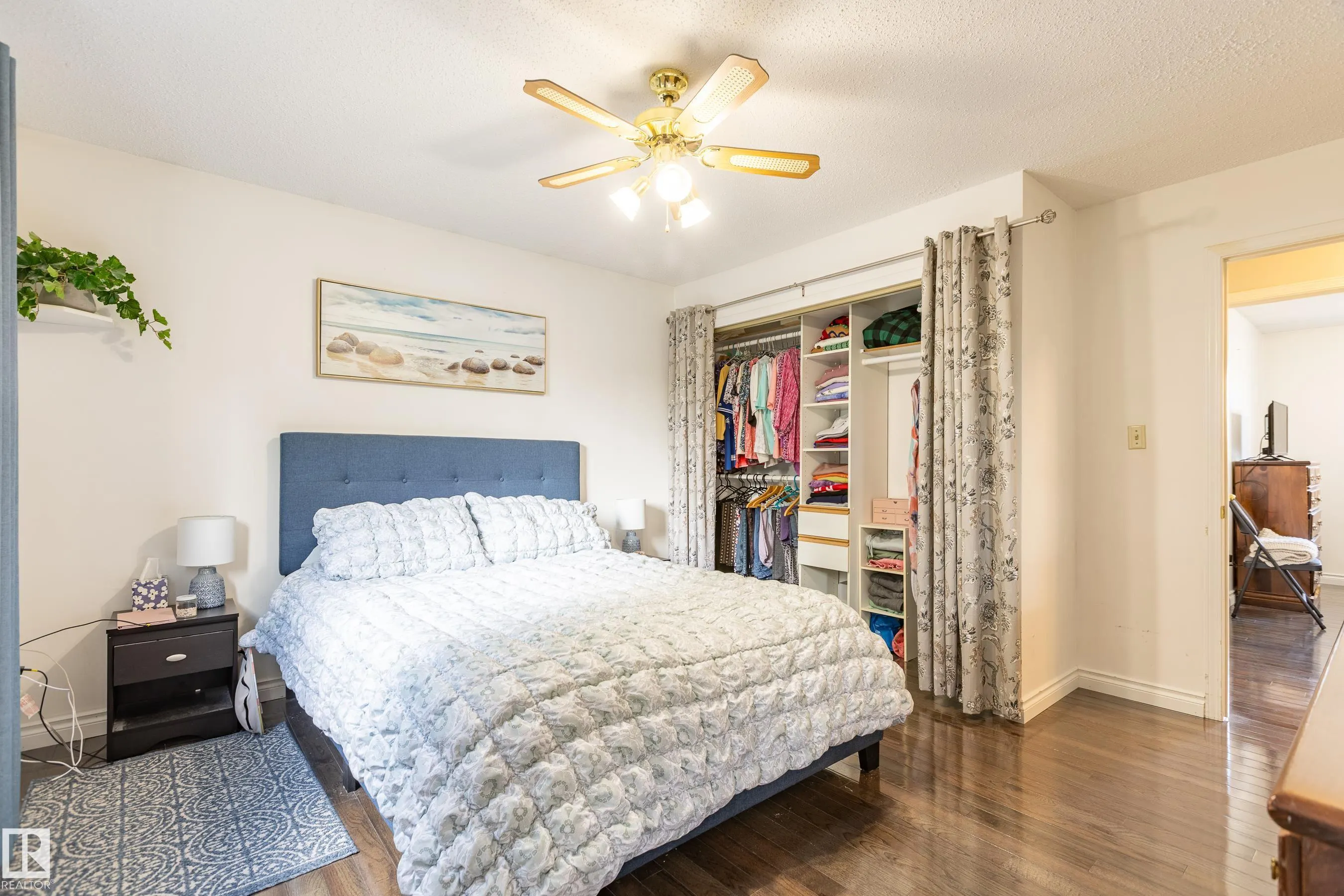 732 Grandin Drive