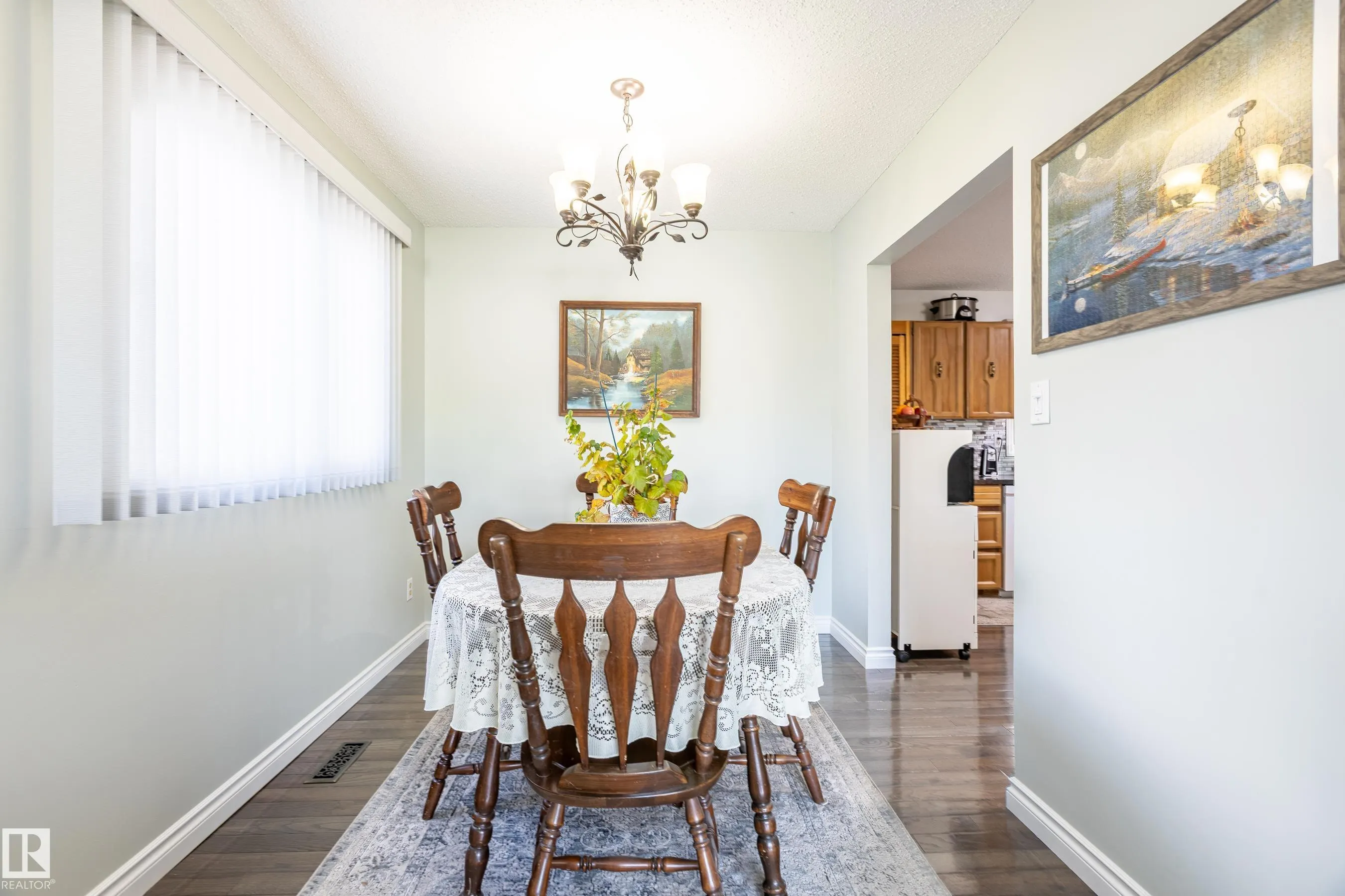 732 Grandin Drive