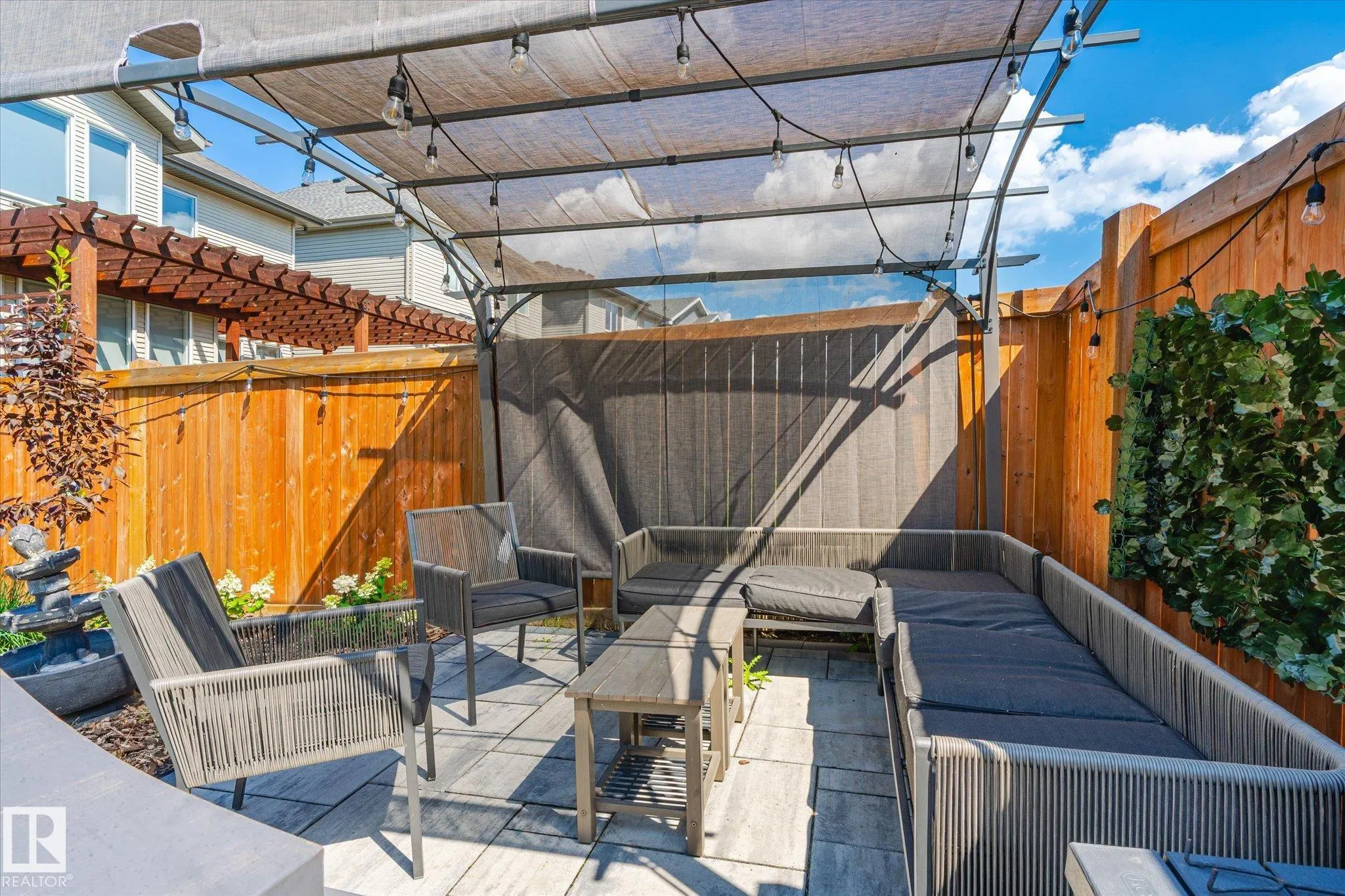 1266 PEREGRINE Terrace