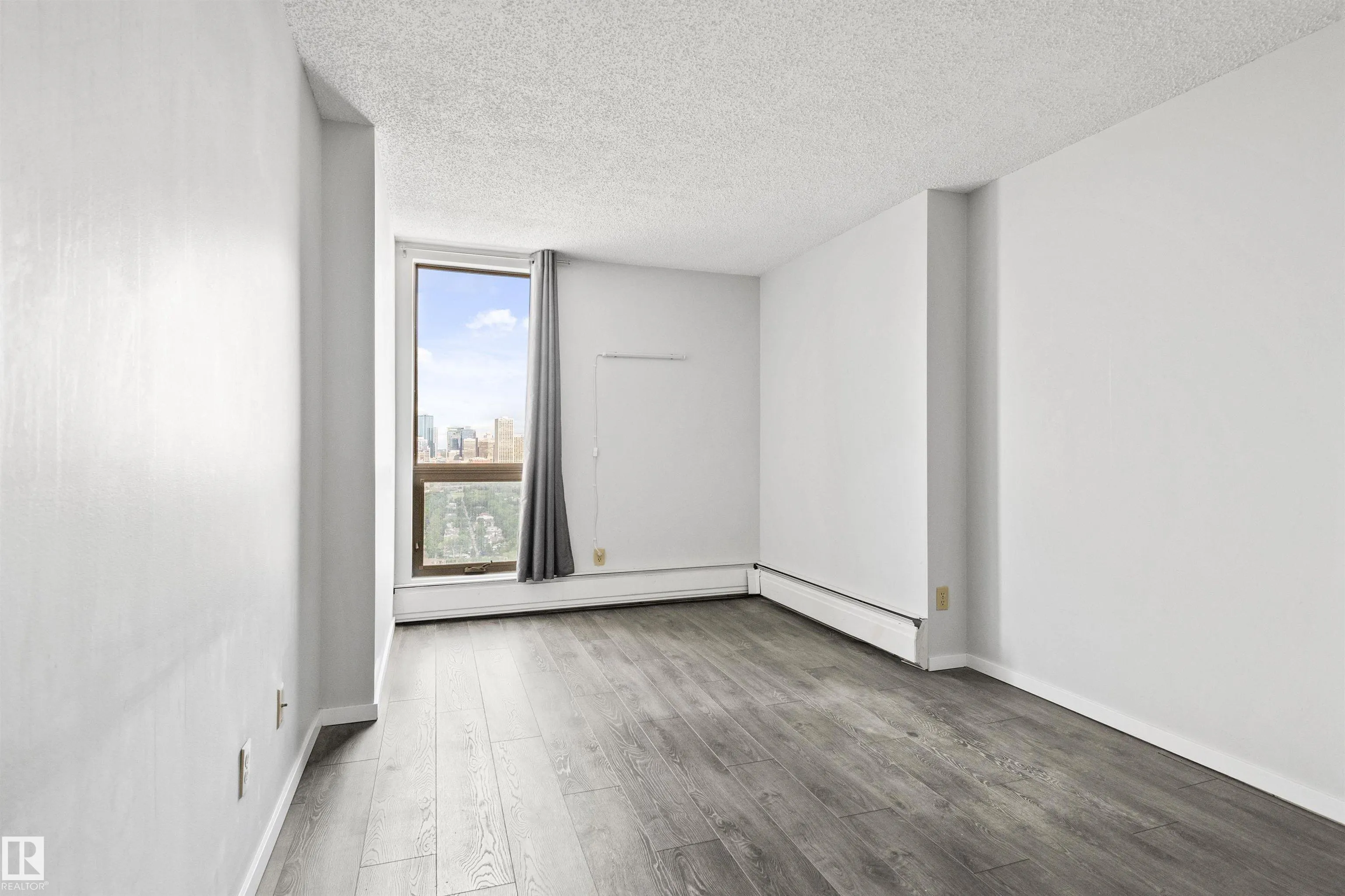 10149 SASKATCHEWAN Drive
