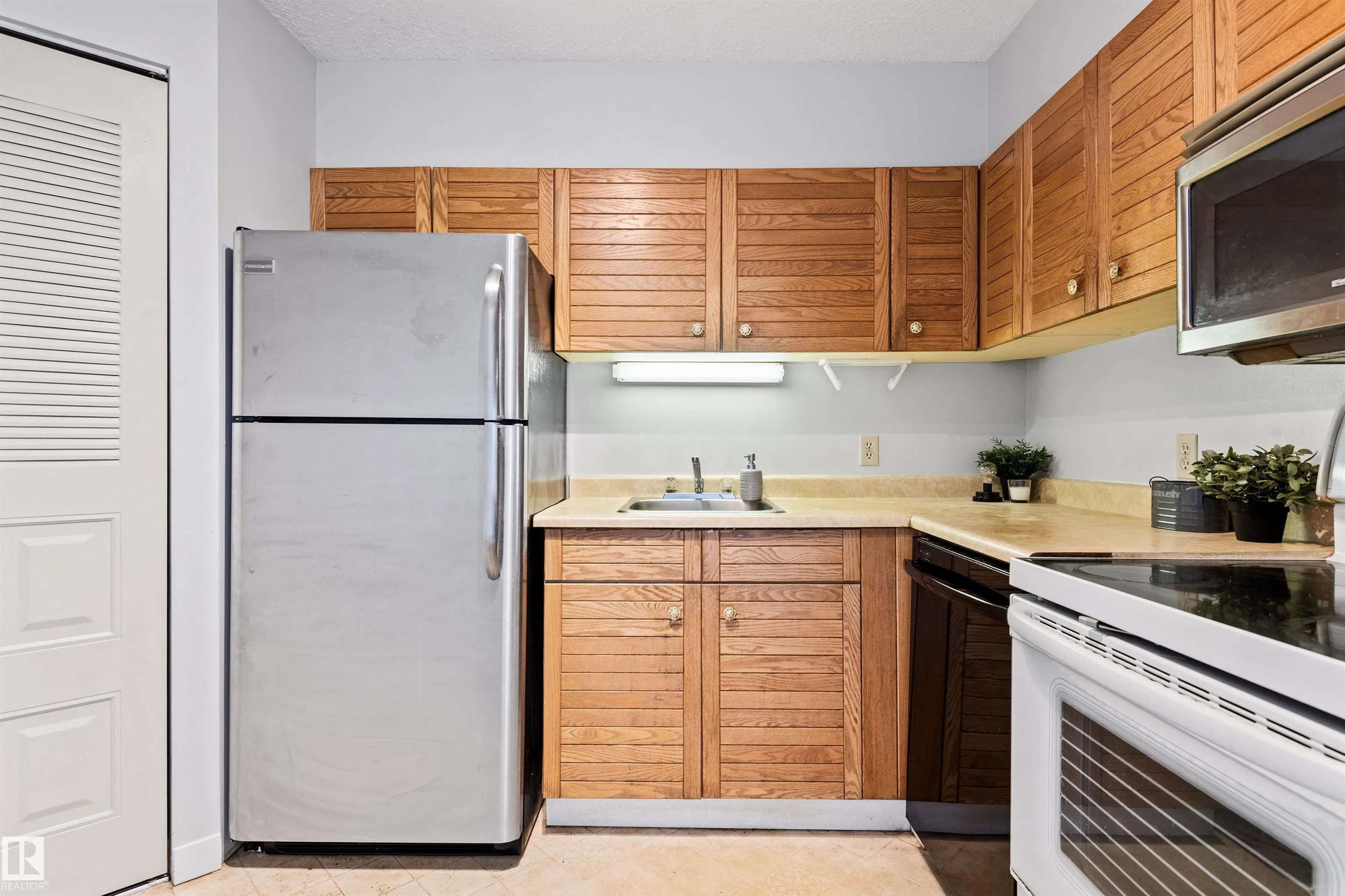 10149 SASKATCHEWAN Drive