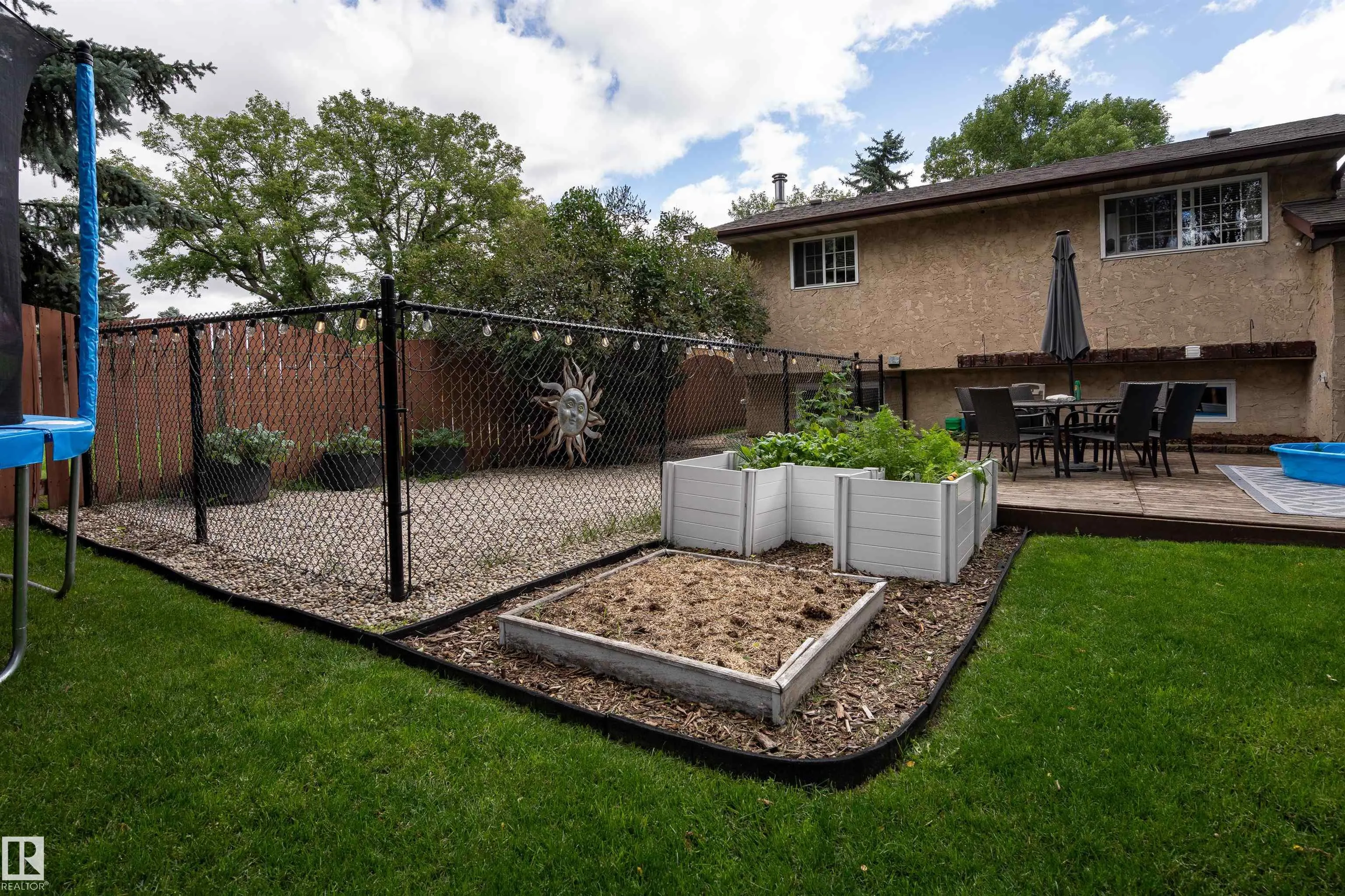 20 WOODLAKE Road