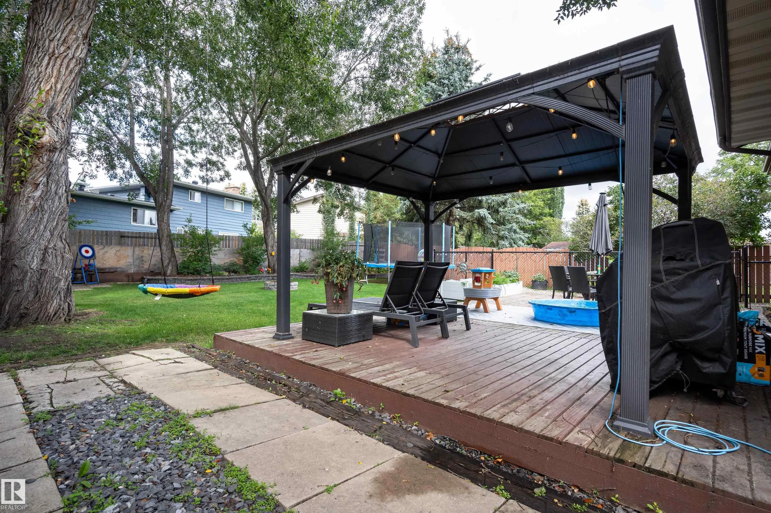 20 WOODLAKE Road
