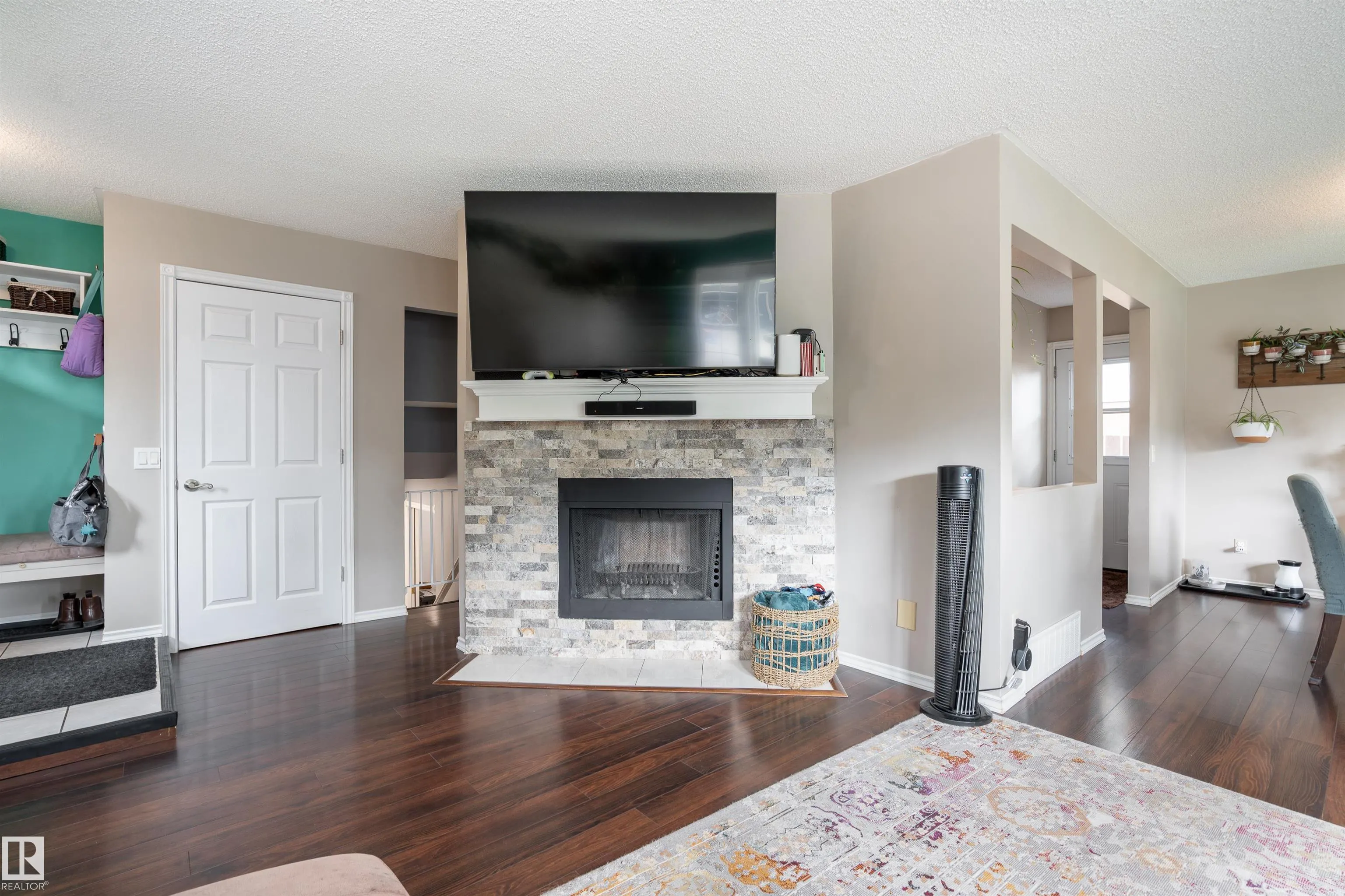 20 WOODLAKE Road