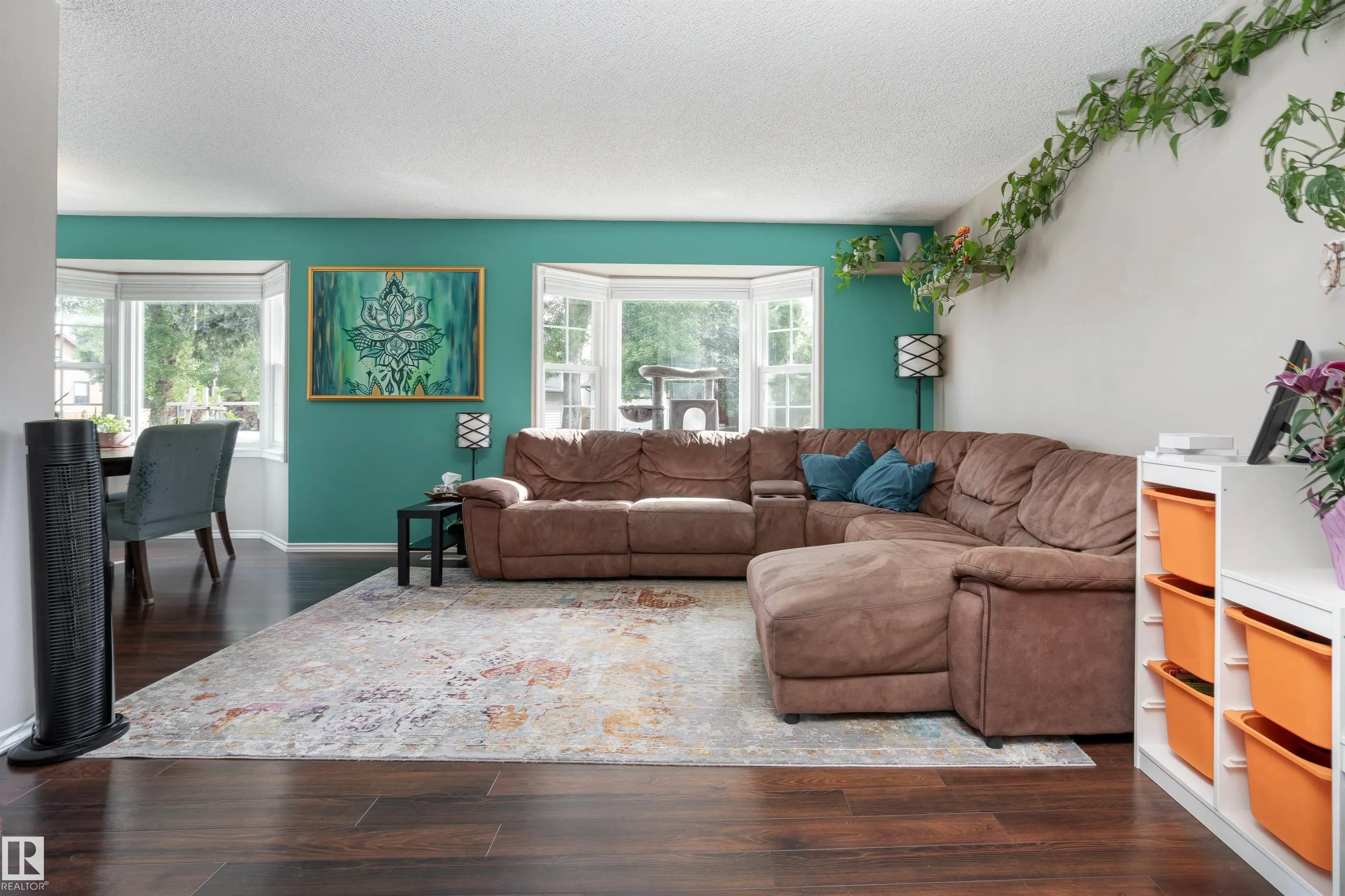 20 WOODLAKE Road