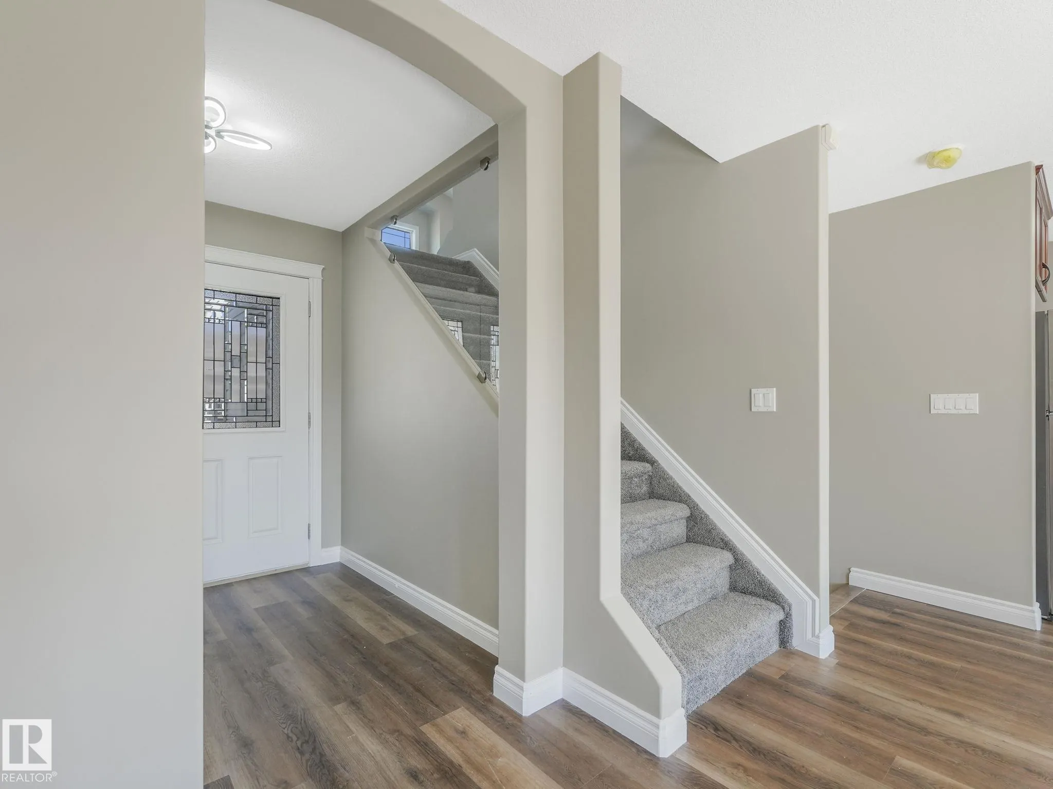 108 LAMPLIGHT Drive