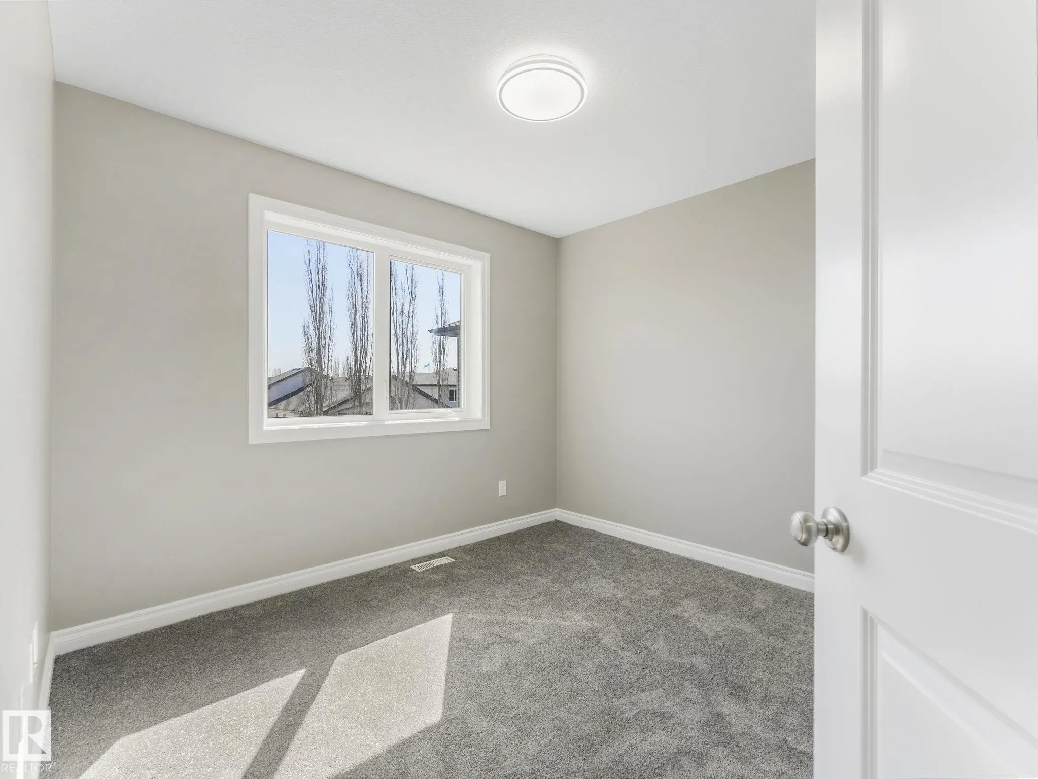 108 LAMPLIGHT Drive