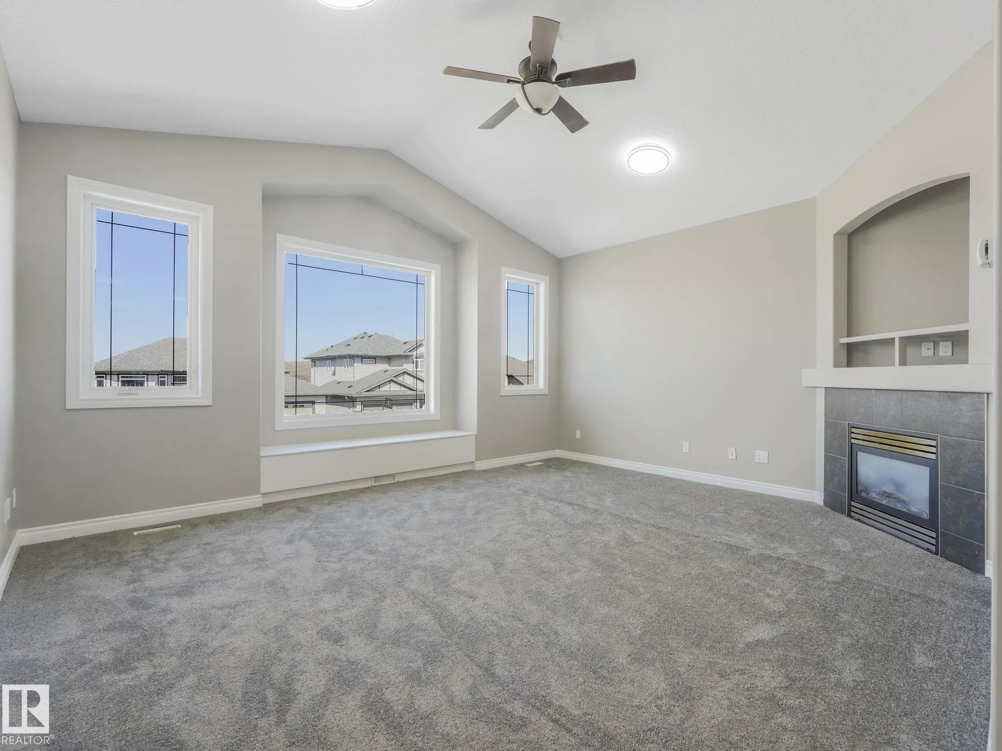 108 LAMPLIGHT Drive