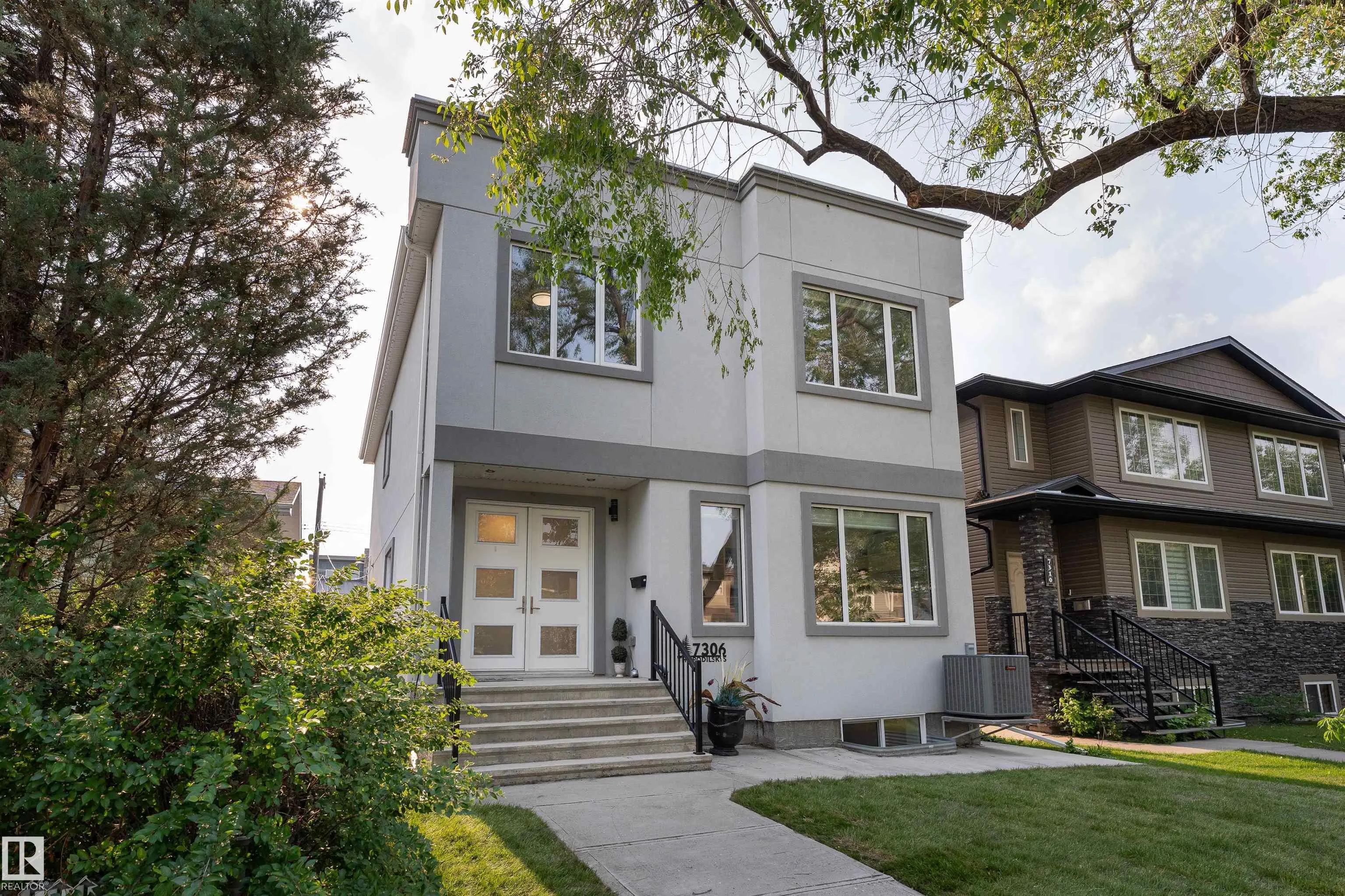 7306 106 Street