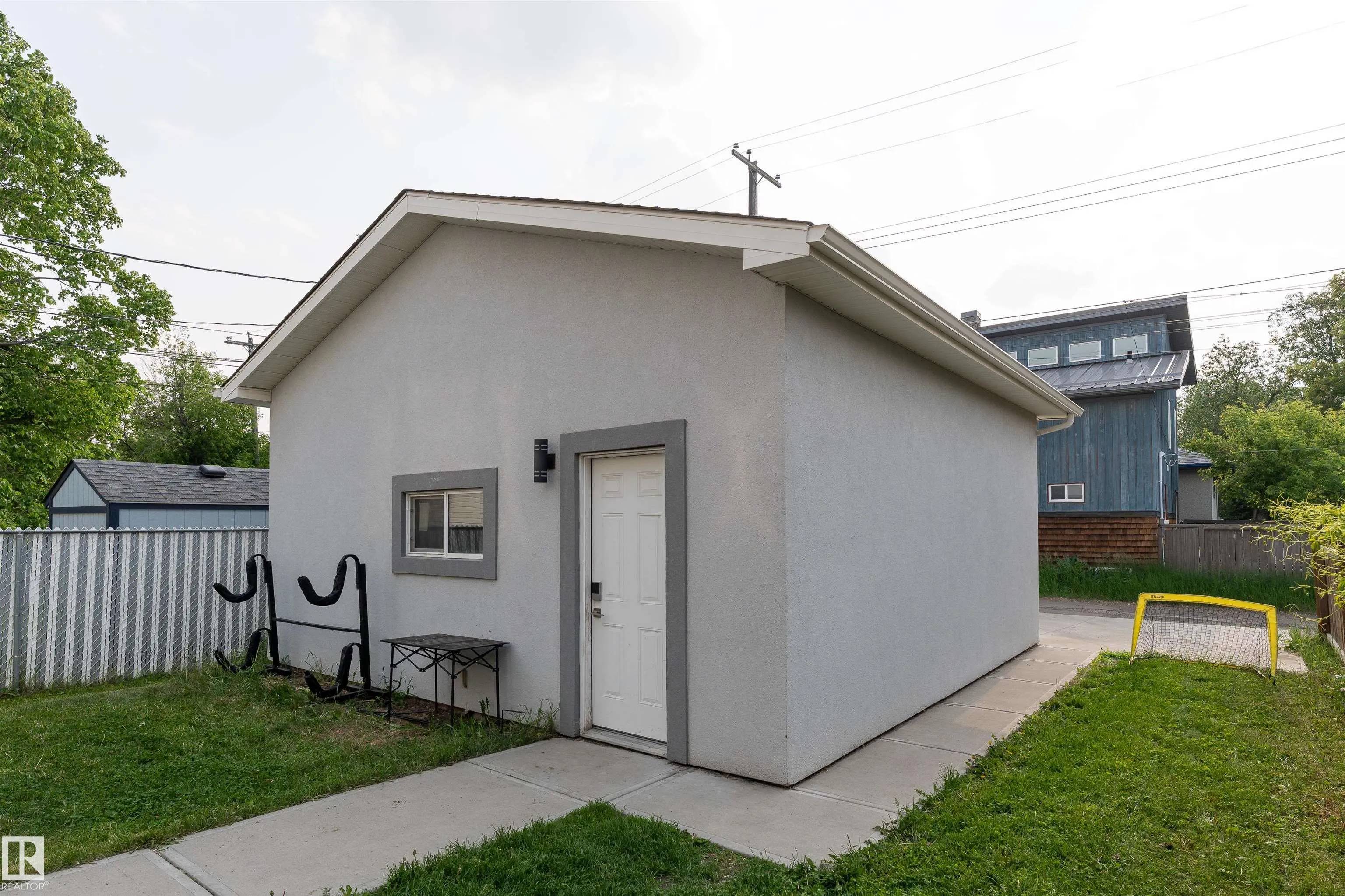 7306 106 Street