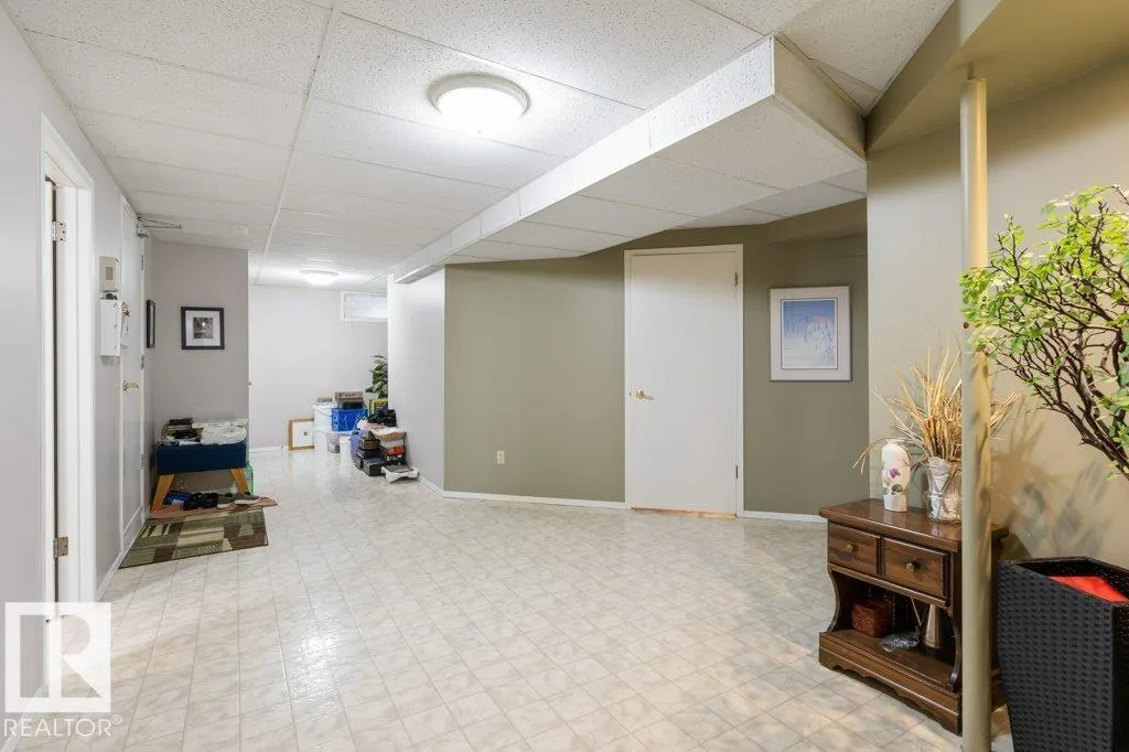 41 IRONWOOD Drive