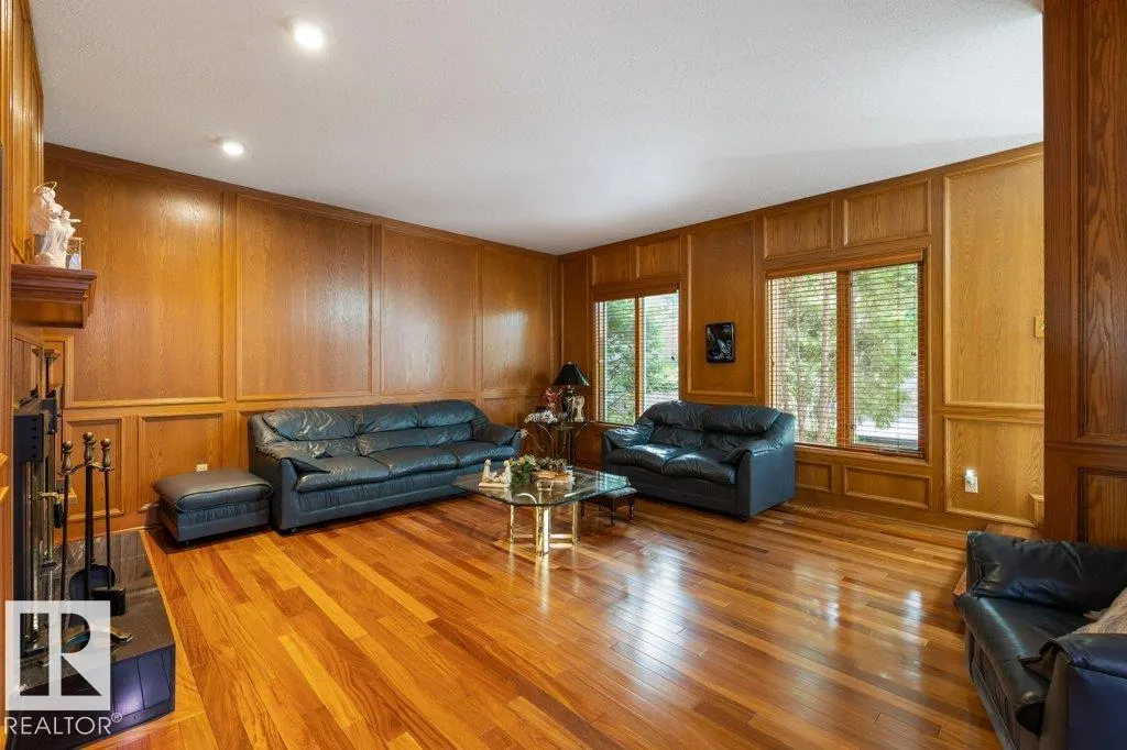 41 IRONWOOD Drive