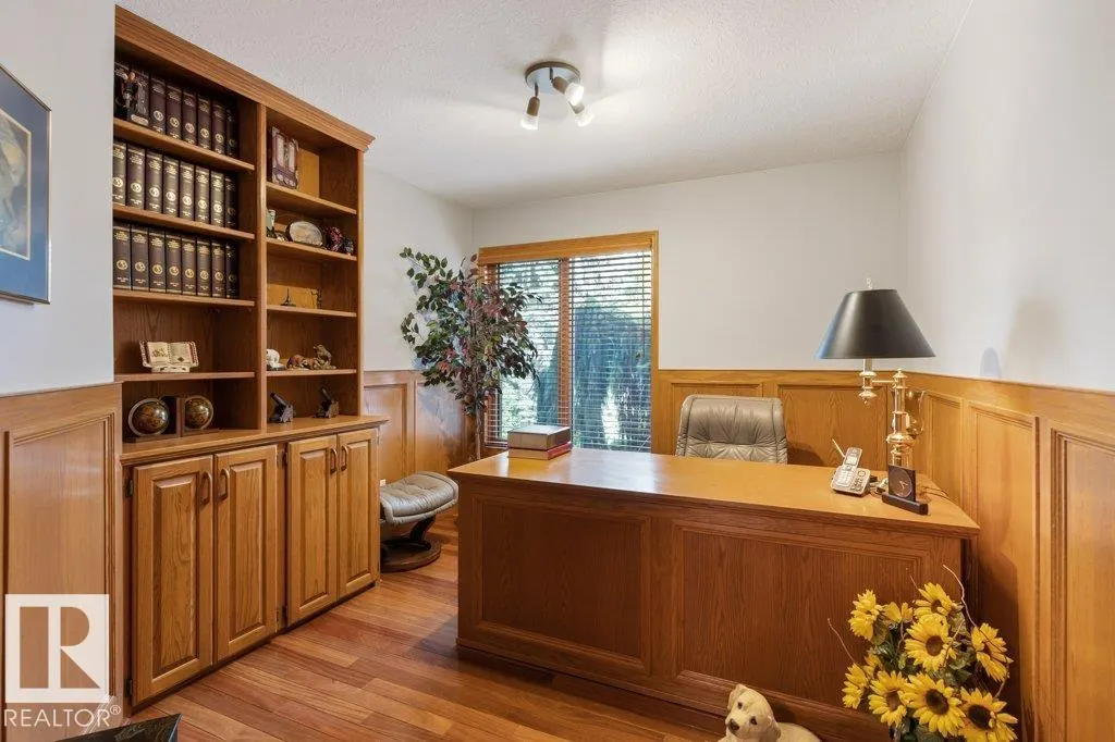 41 IRONWOOD Drive