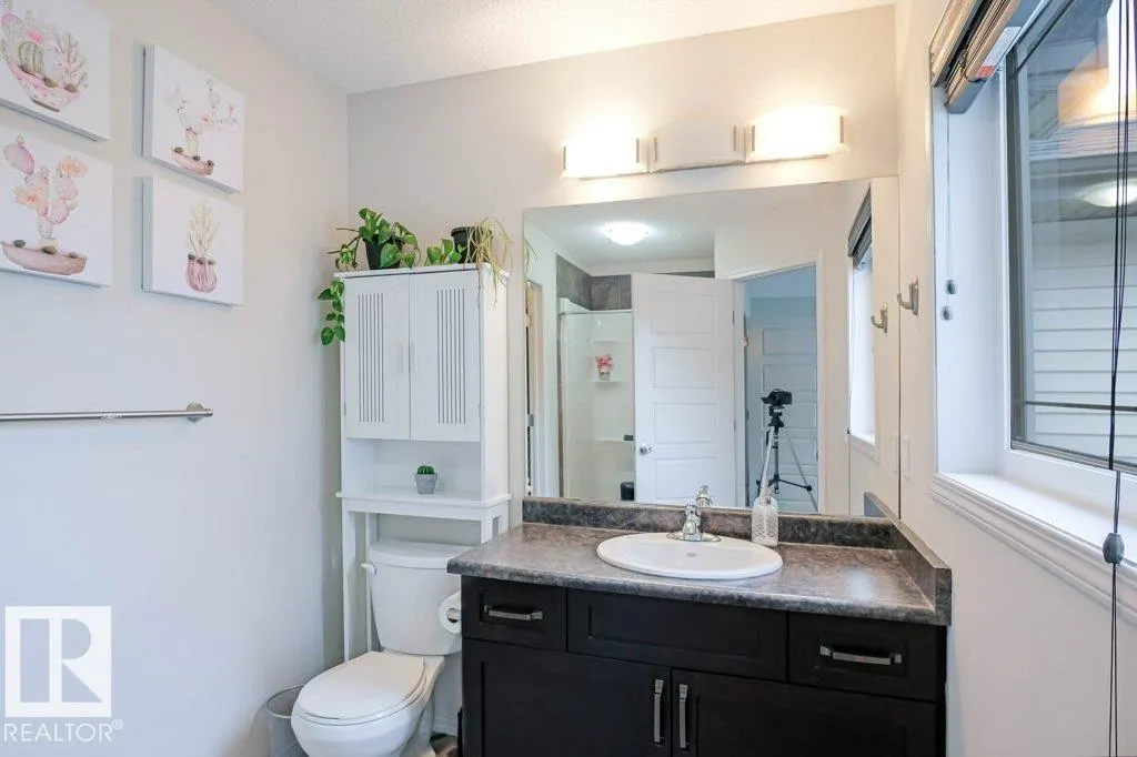 12 ARALIA Cove