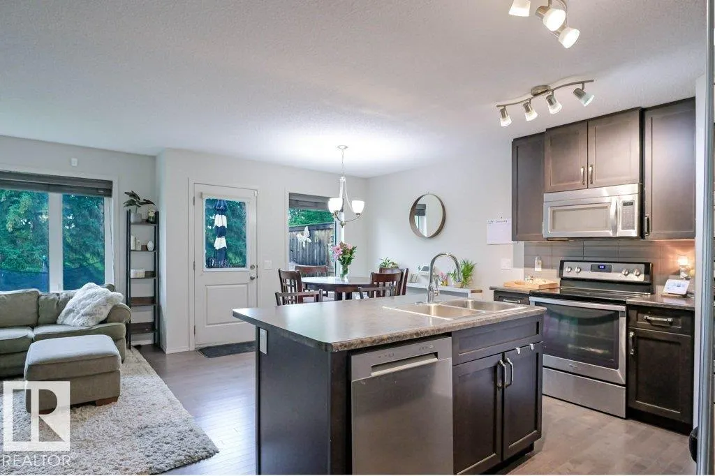 12 ARALIA Cove